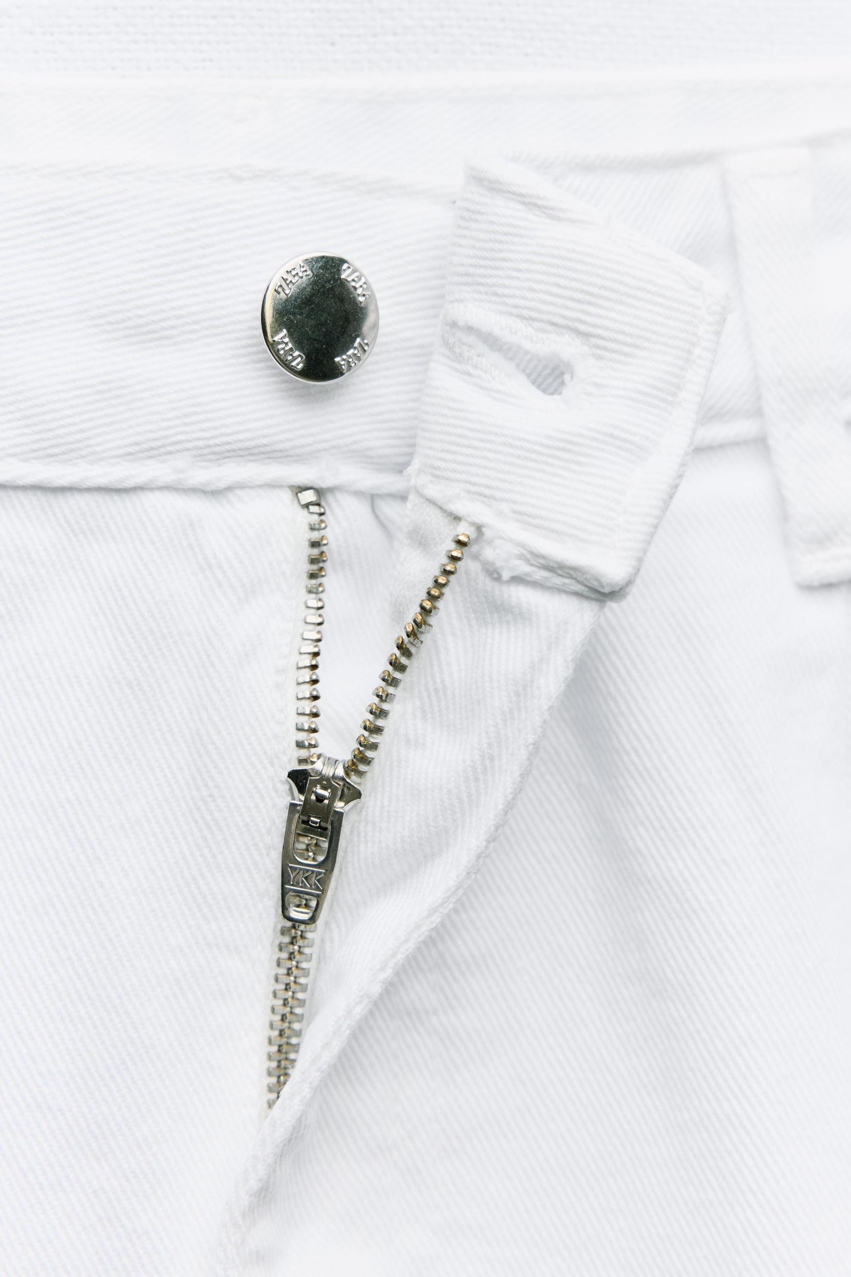 DENIM PLEATS SHORTS Z1975 Product Image