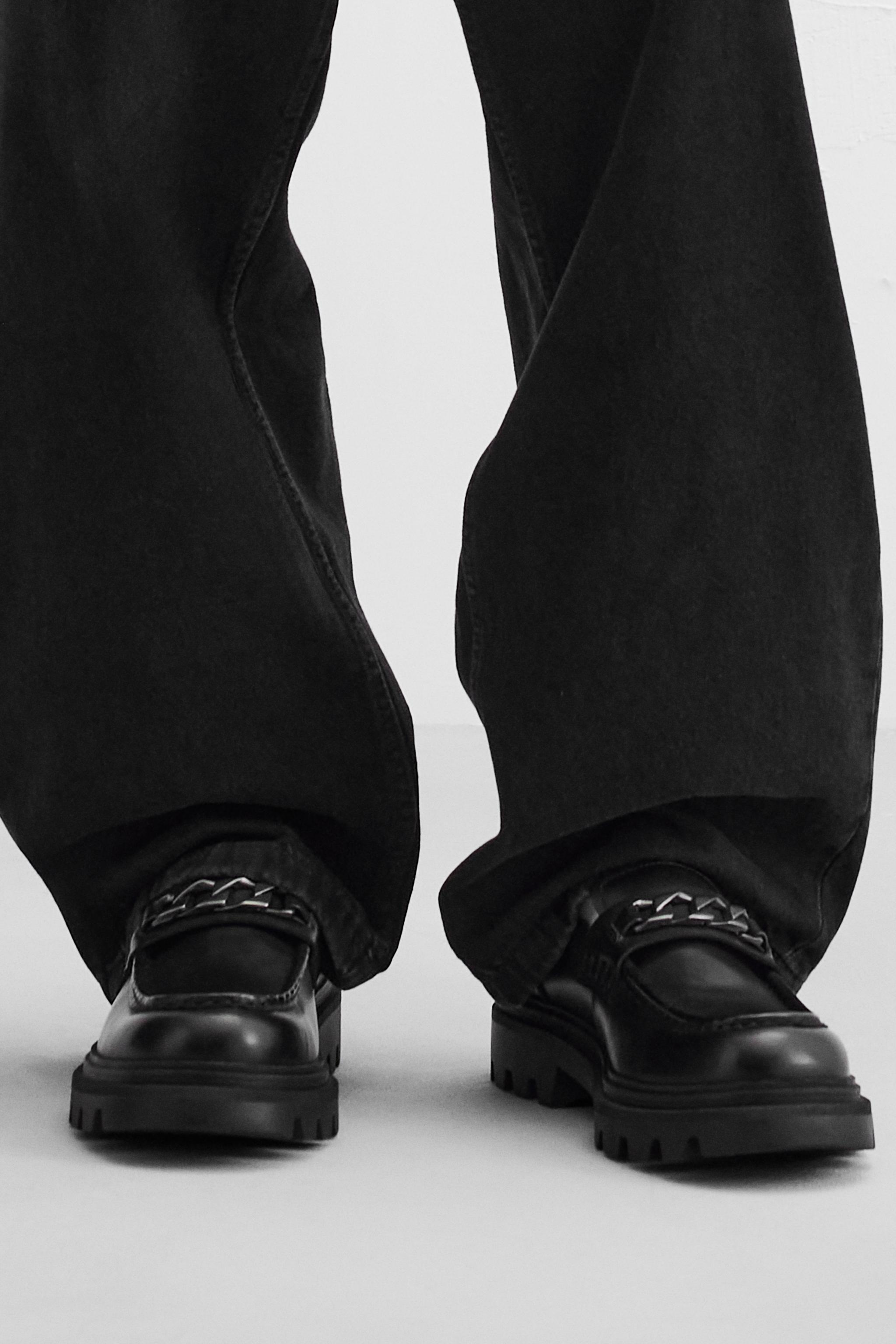 APPLIQUÉ LOAFERS Product Image