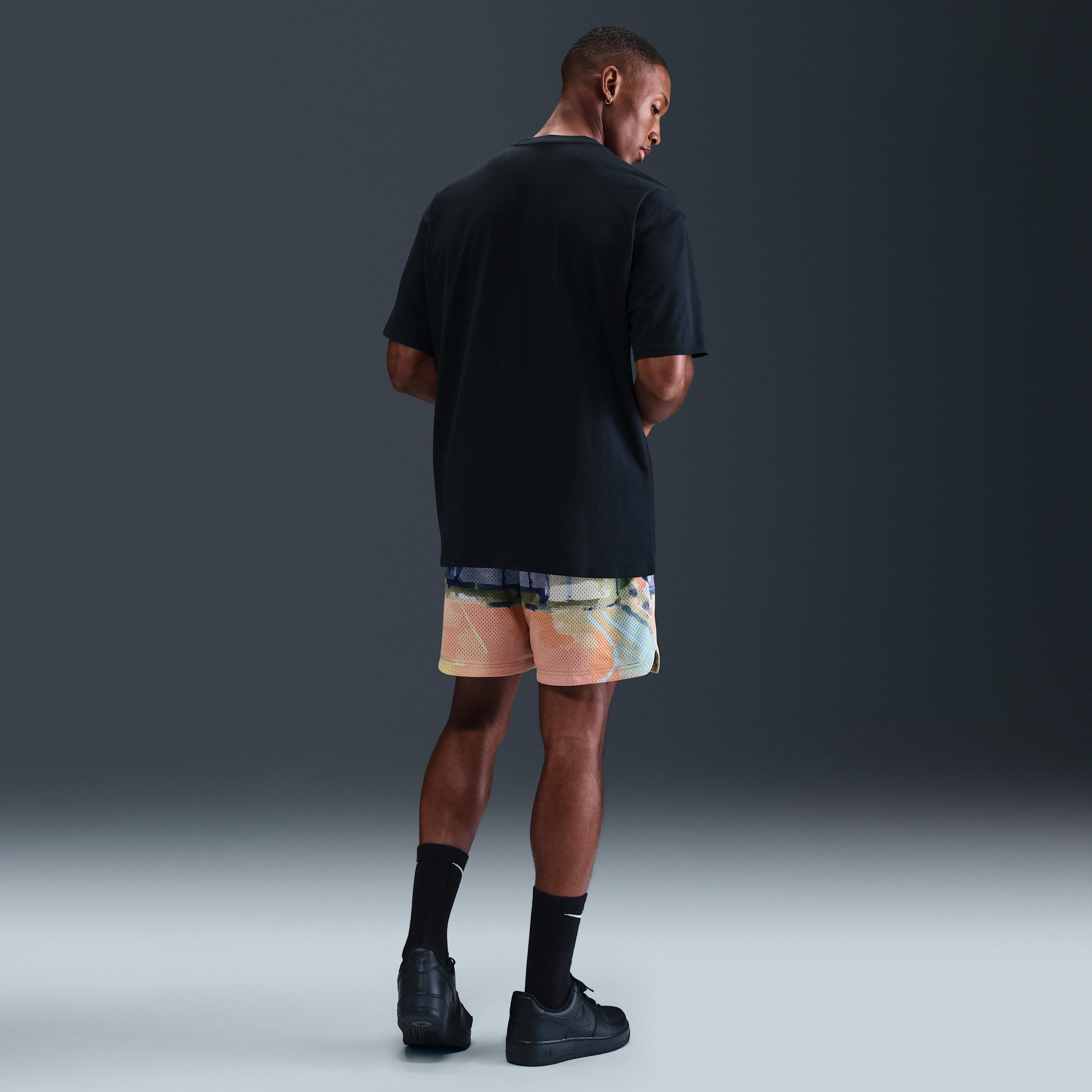 Nike Men's Max90 T-Shirt Product Image