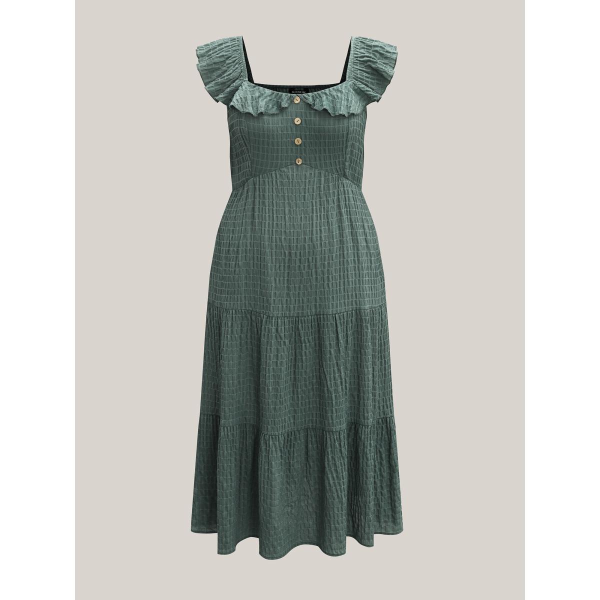 Plus Size Textured Ruffled Neck Pockets Midi Dress Emerald Women Square Neck Sleeveless Curvy BloomChic 14-16/1X Product Image