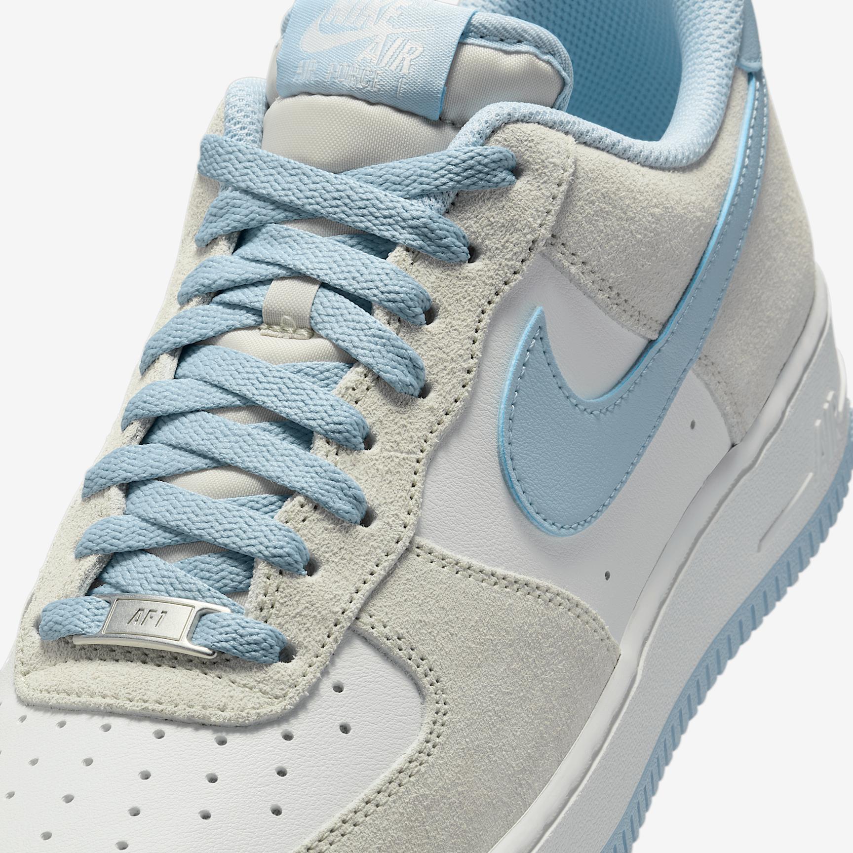 Nike Men's Air Force 1 '07 LV Shoes Product Image