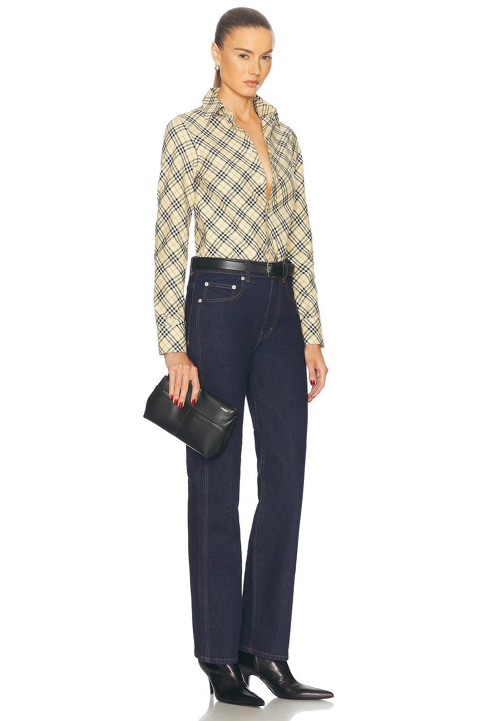 BURBERRY Snip Clutch With Chain In Black Product Image