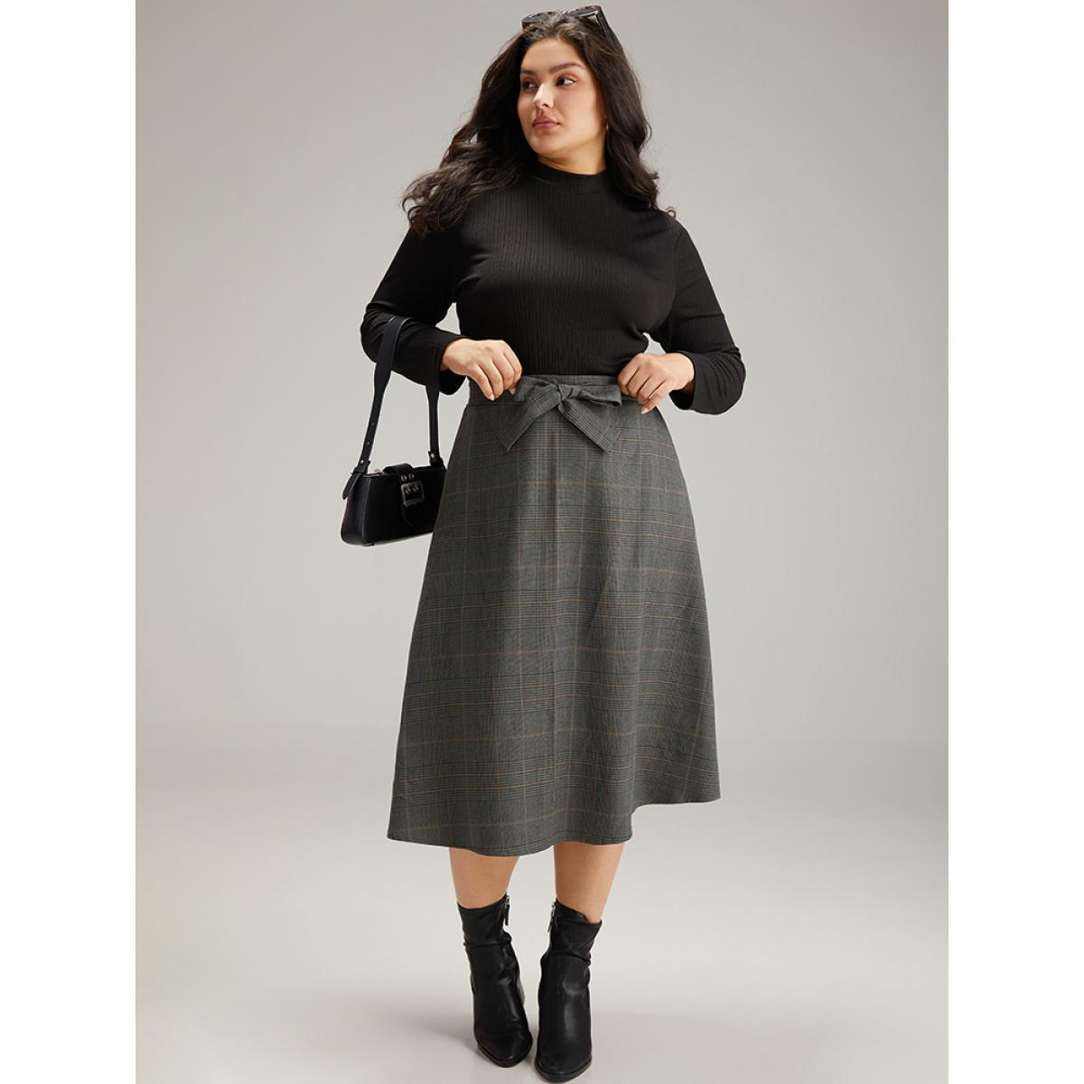 Plus Size Plain Pocket Elastic Waist A-line Ties Skirt Women DimGray Office A-line No stretch Pocket Work Skirts BloomChic 22-24/3X Product Image