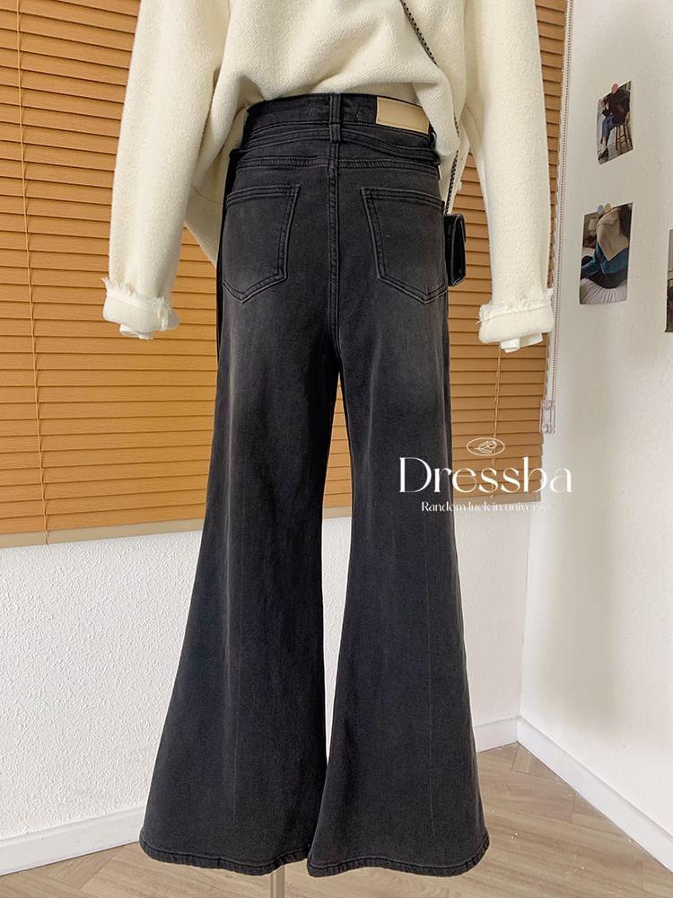 High Rise Washed Fleece-Lined Flared Jeans Product Image