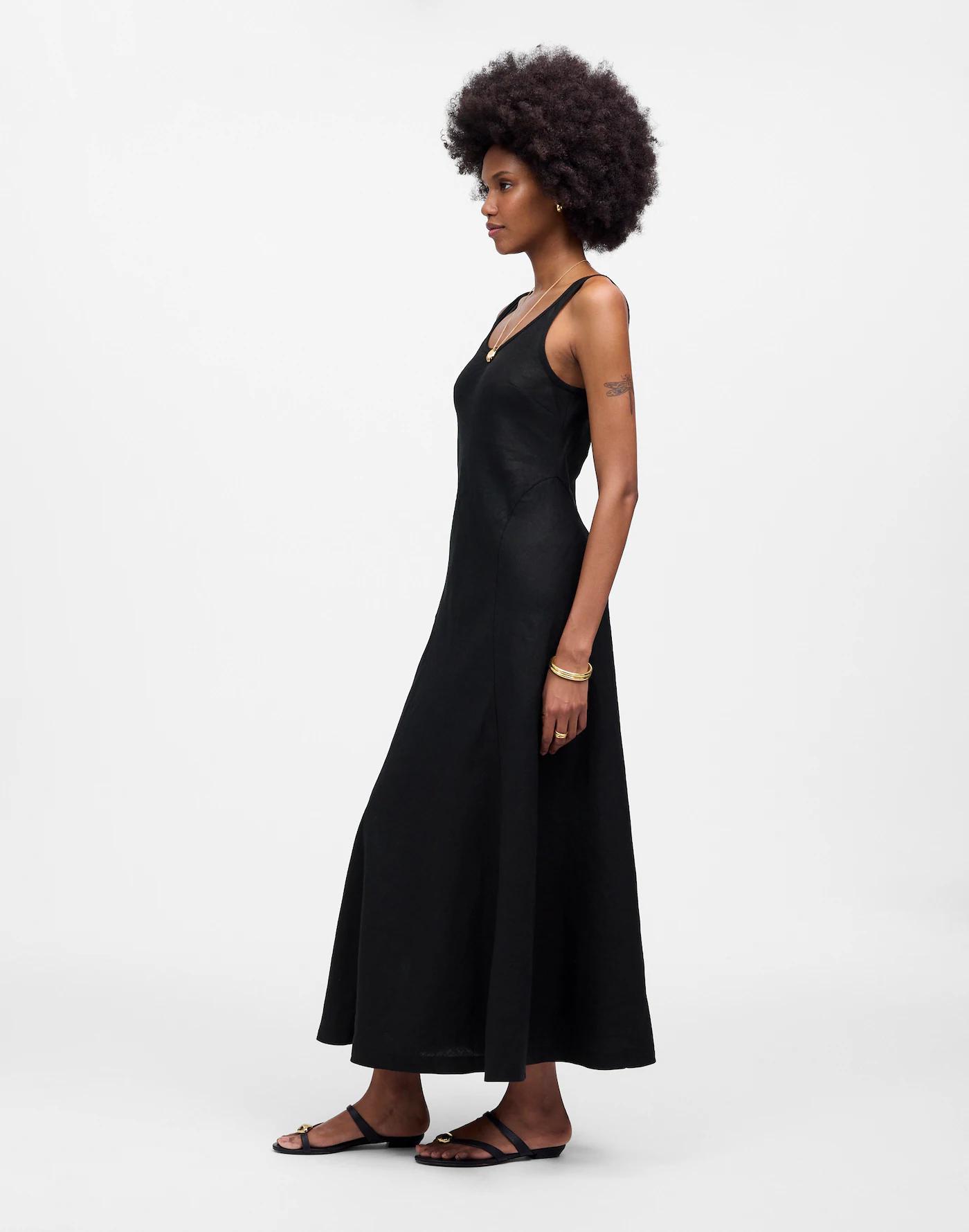 Scoopneck Sleeveless Midi Dress in 100% Linen Product Image