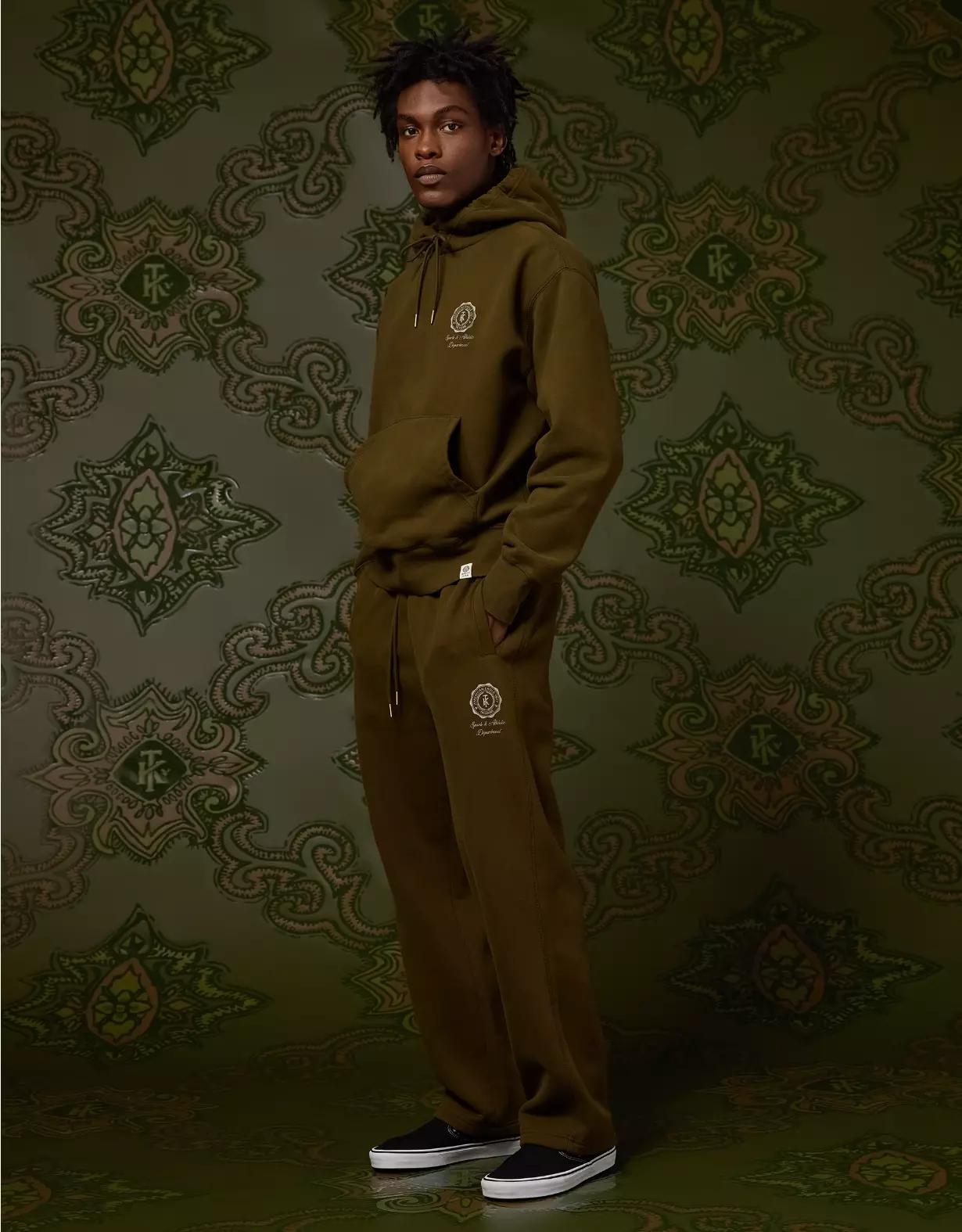 AE x Tru Kolors Heavyweight Graphic Hoodie Product Image