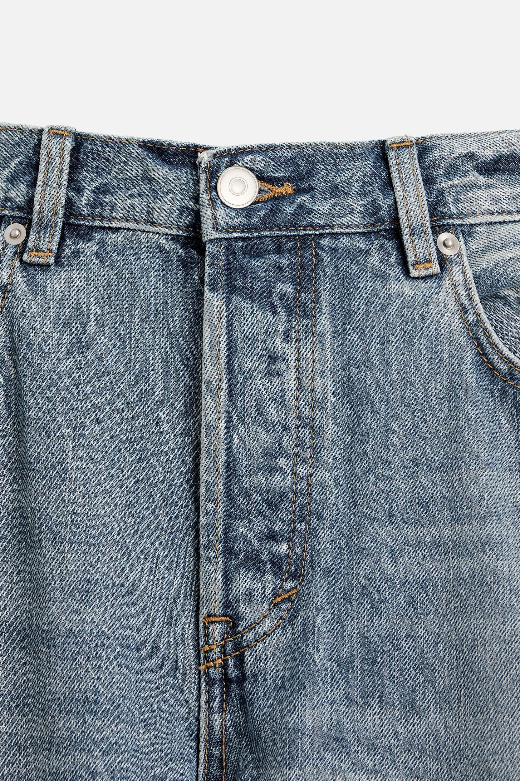 STRAIGHT FIT JEANS Product Image
