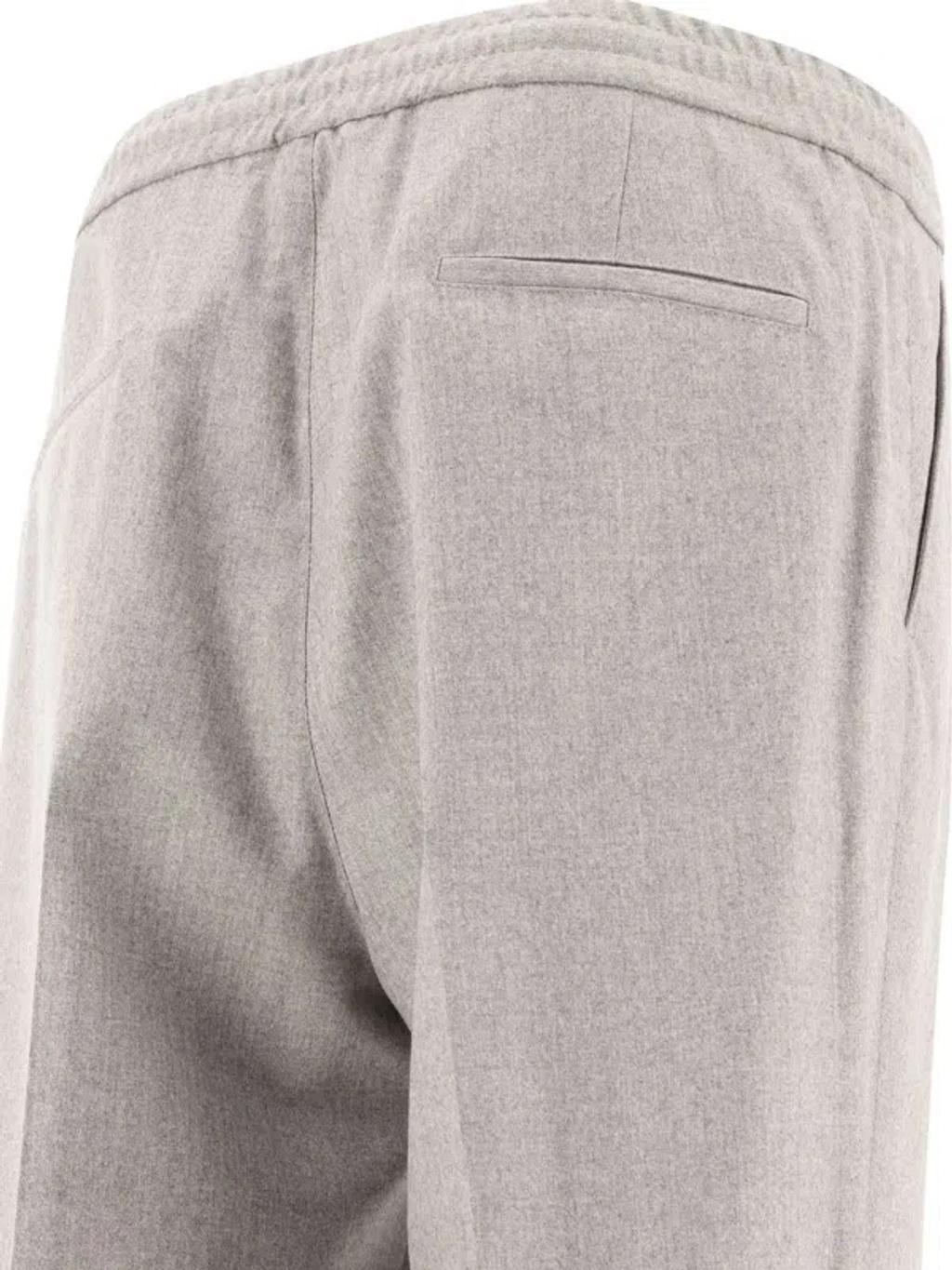 BRUNELLO CUCINELLI With Drawstring And Double Pleats Trousers Grey Product Image