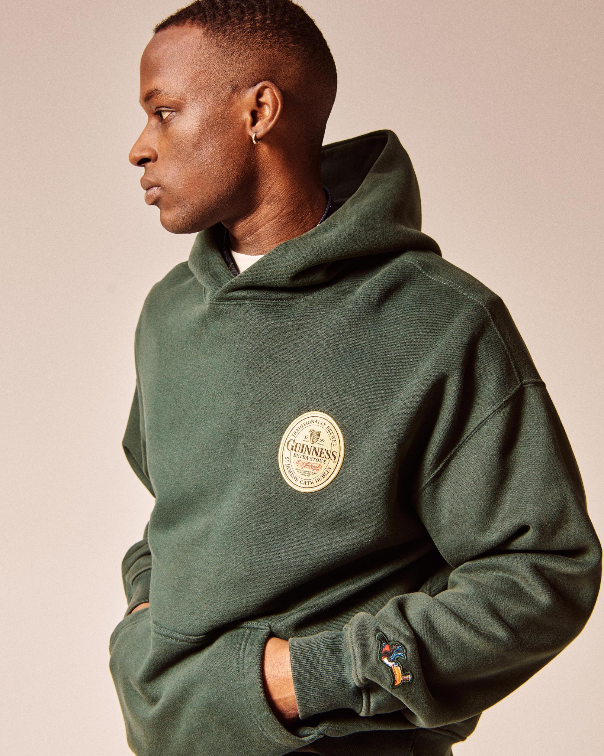Guinness Graphic Crew Sweatshirt Product Image