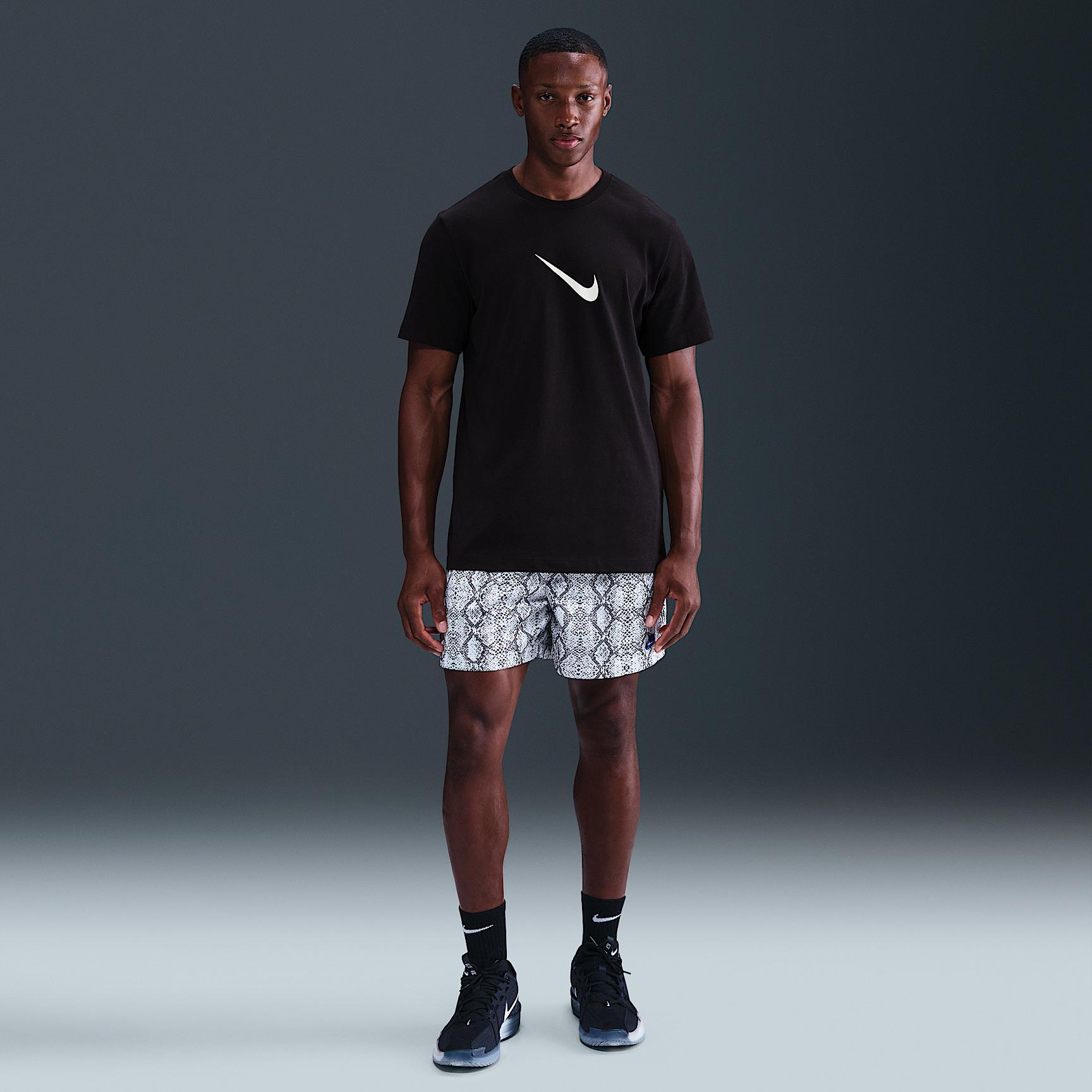Giannis Men's T-Shirt Product Image