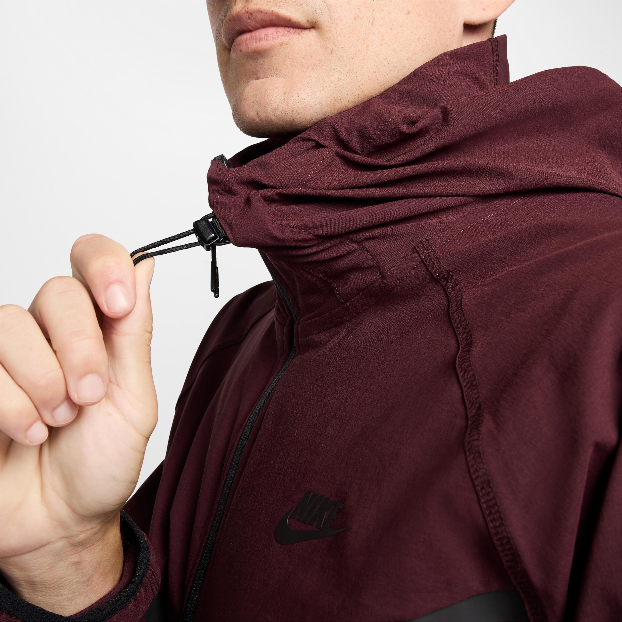 Nike Men's Tech Woven Jacket Product Image