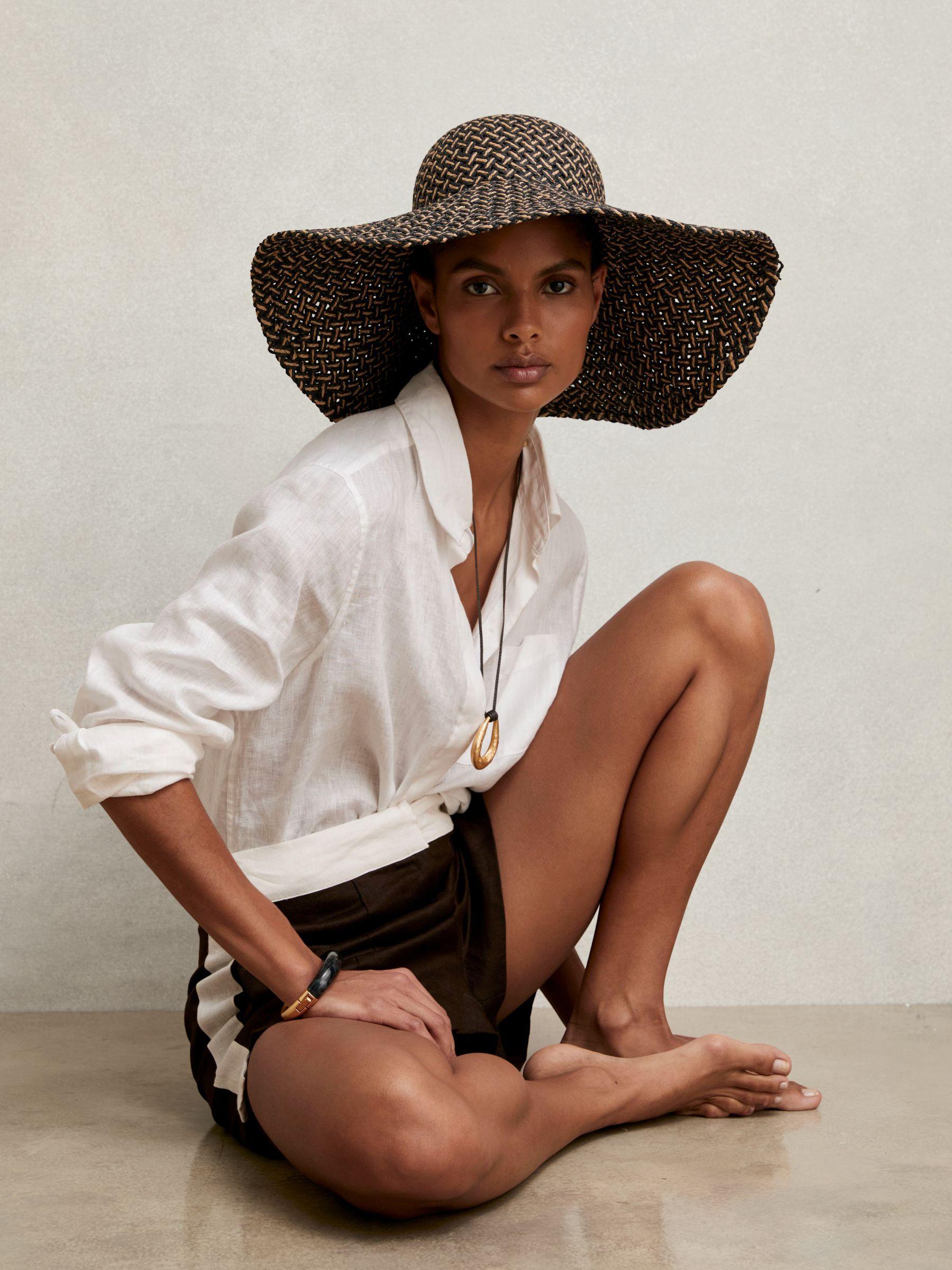 Straw Basket-Weave Sun Hat in Black/Natural Product Image
