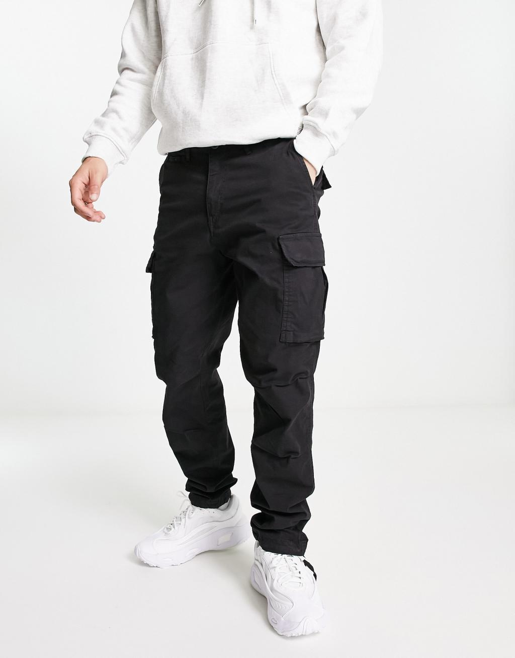 Jack & Jones Intelligence loose fit washed cargo pants in black   Product Image