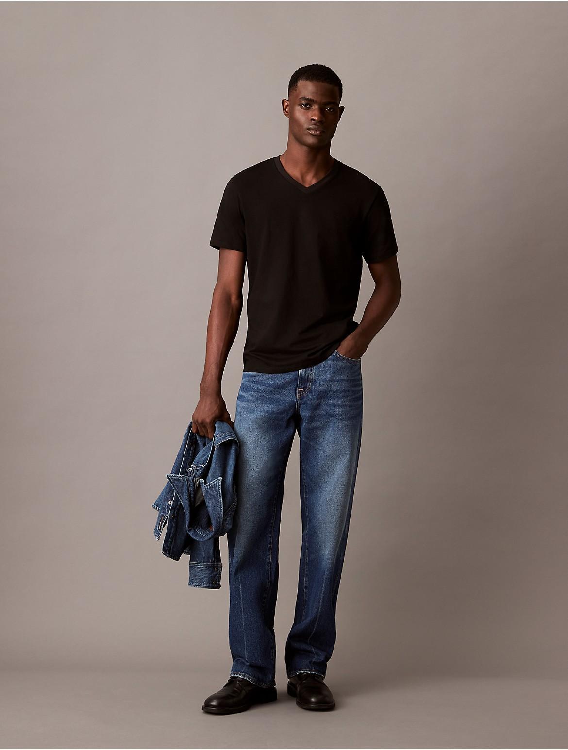 Calvin Klein Mens Liquid Touch Classic V Neck T-Shirt - White - M Product Image