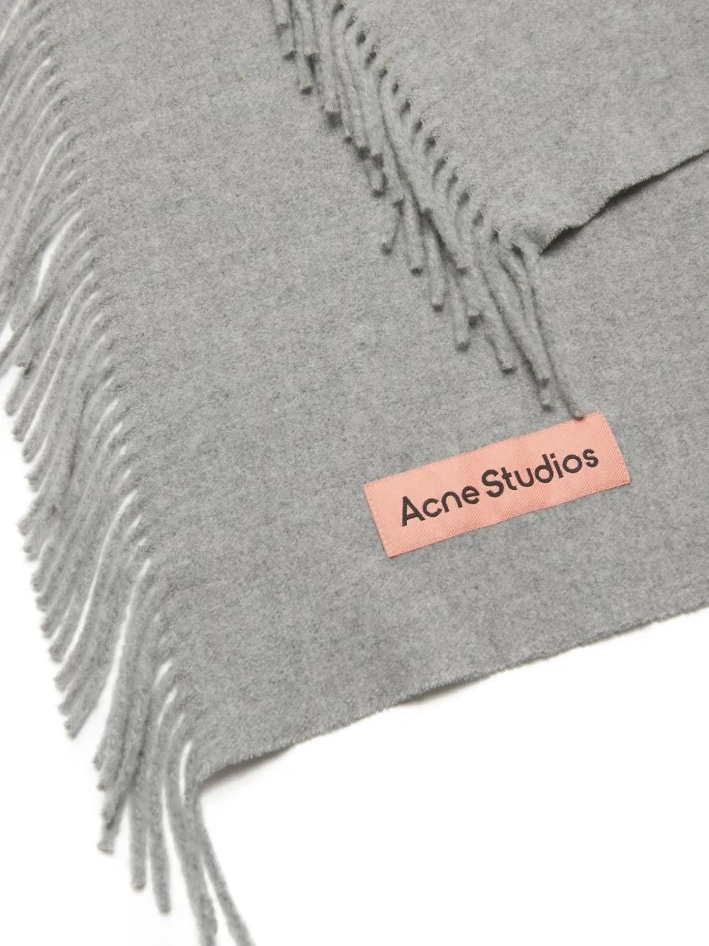 wool fringed-edge scarf  Product Image