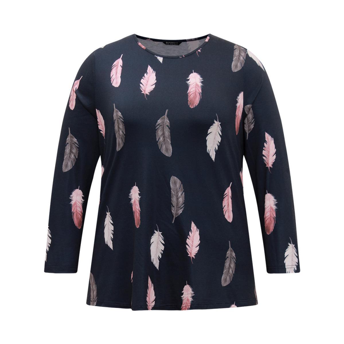 Plus Size Crew Neck Feather Print T-shirt Indigo Women Casual Printed Feather Round Neck Dailywear T-shirts BloomChic 28/5X Product Image