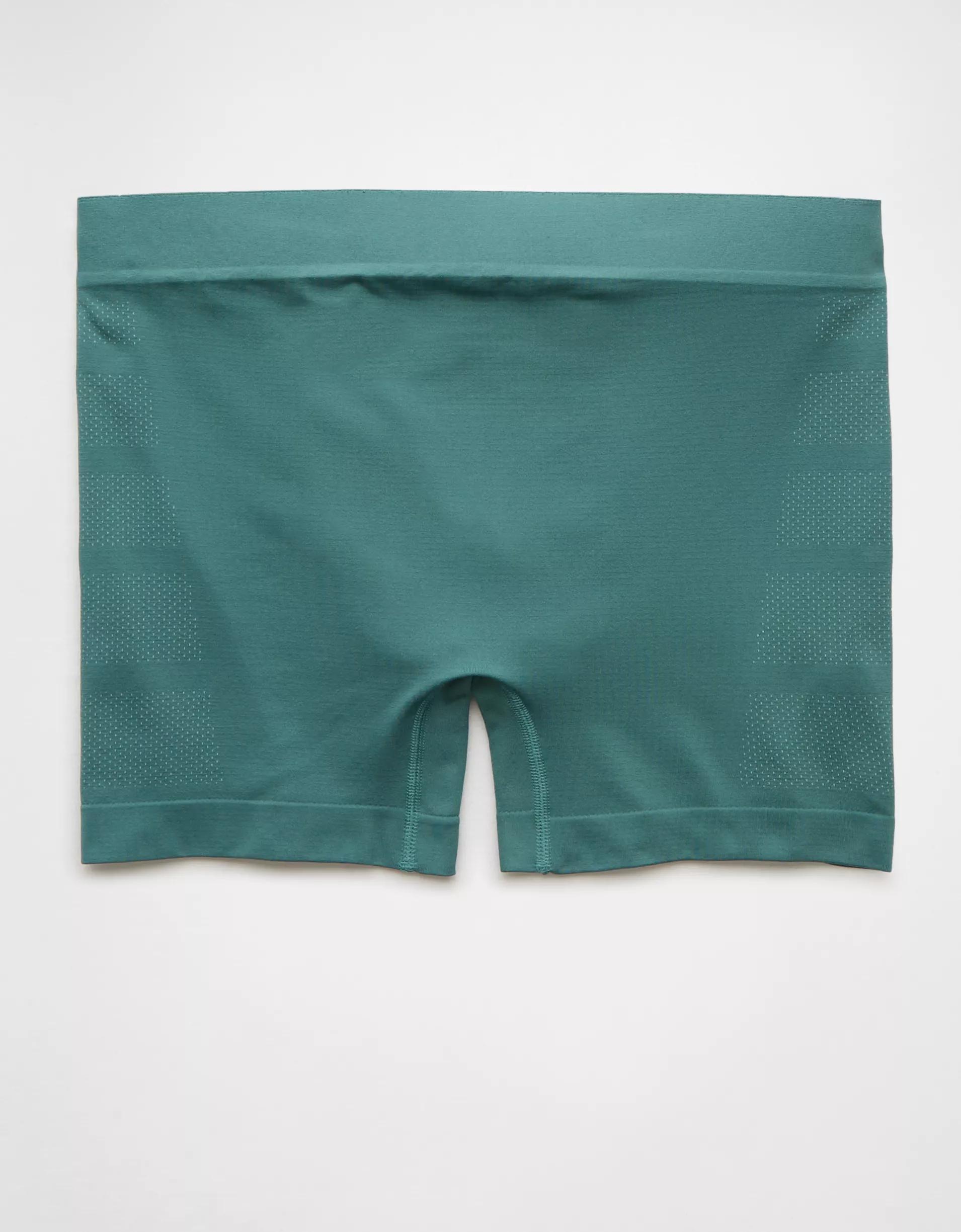 AEO Men's 4.5" StealthMode Boxer Brief Product Image