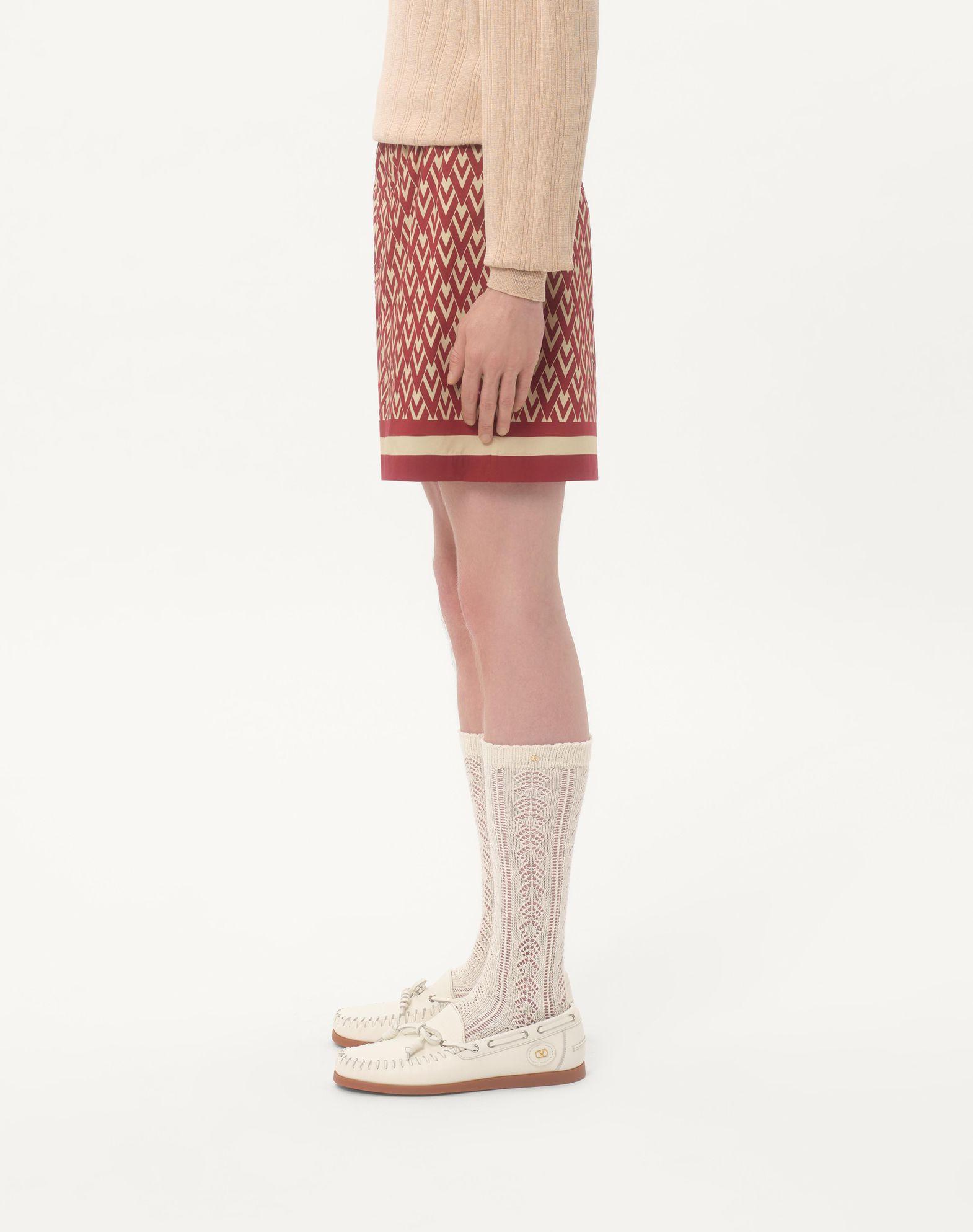 Cotton Popeline Bermuda Shorts With Toute La V Print Product Image