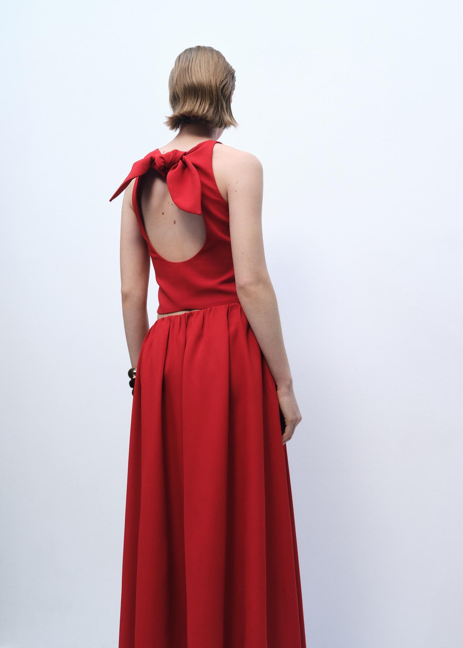 Crop top with bow on the back - Women | MANGO USA Product Image