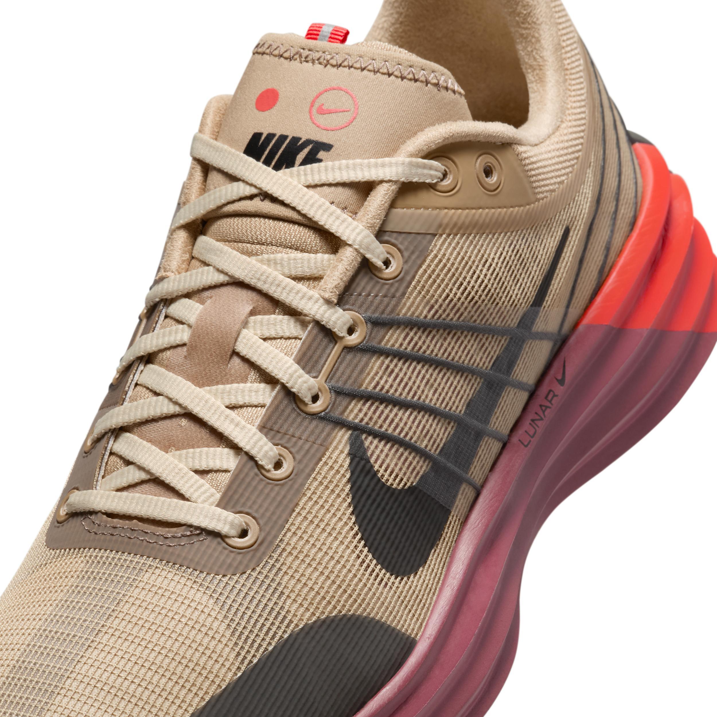 Nike Lunar Roam Men's Shoes Product Image