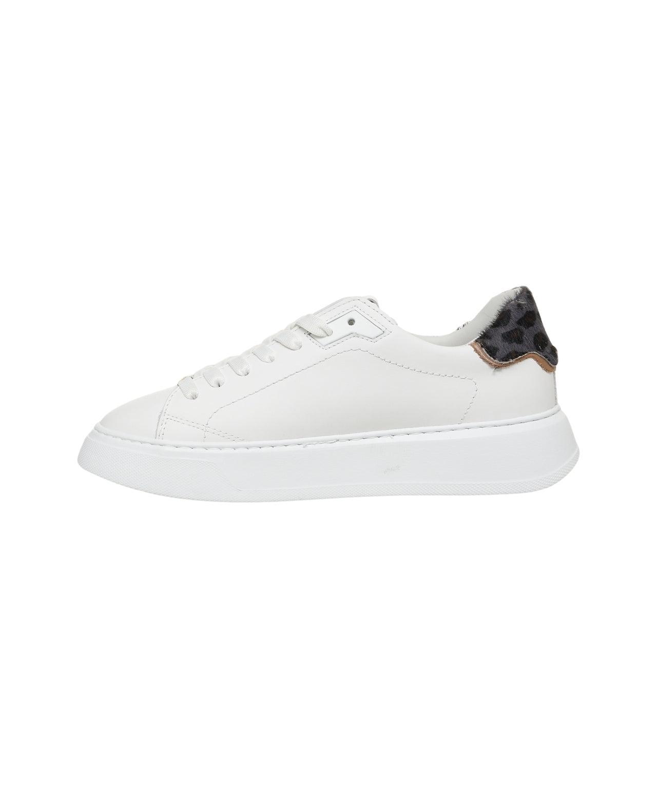 Sneakers 'Temple' Product Image