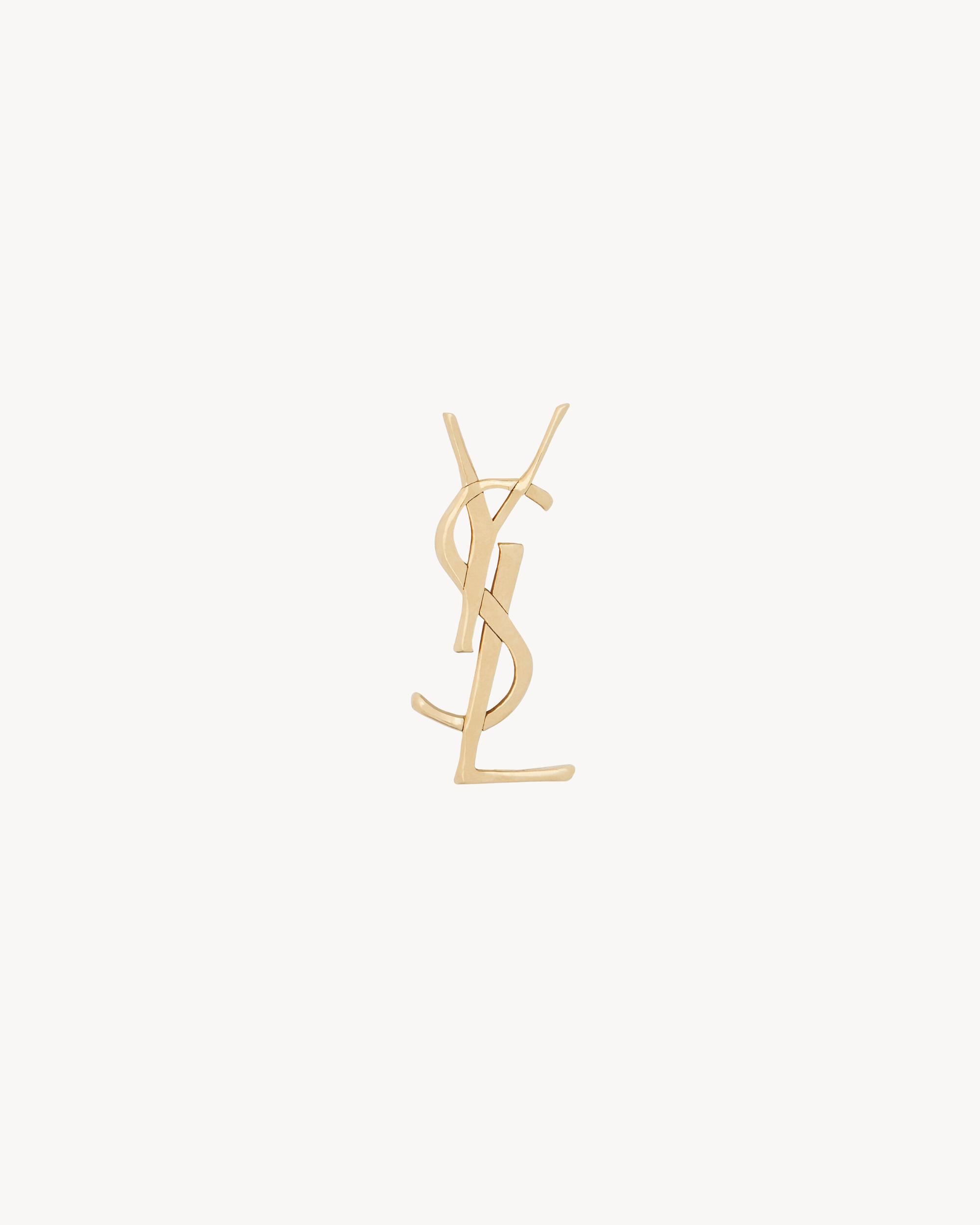 CASSANDRE stud earring in 18K yellow gold Product Image