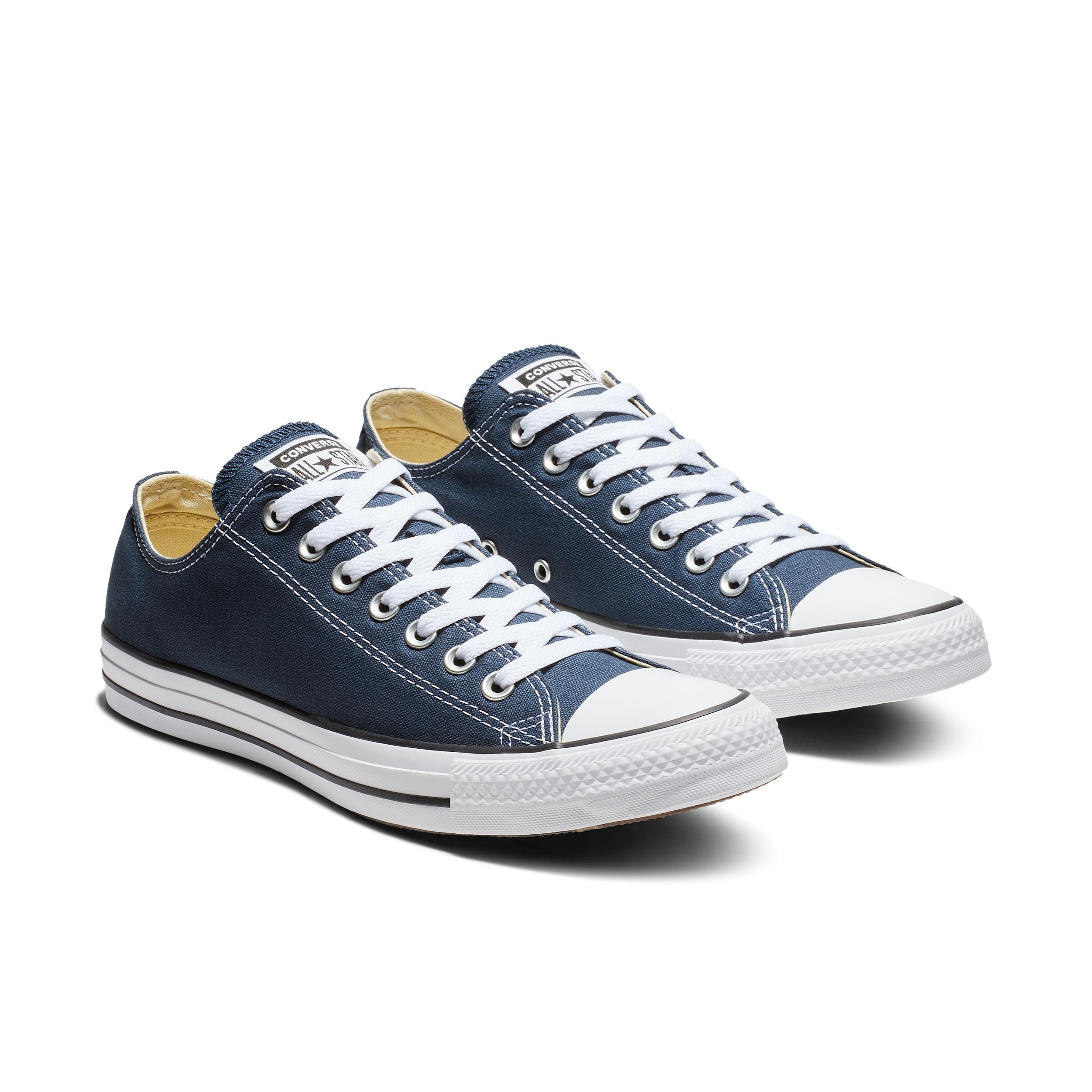 Men's Converse Chuck Taylor All Star Low Top Unisex Shoes Product Image