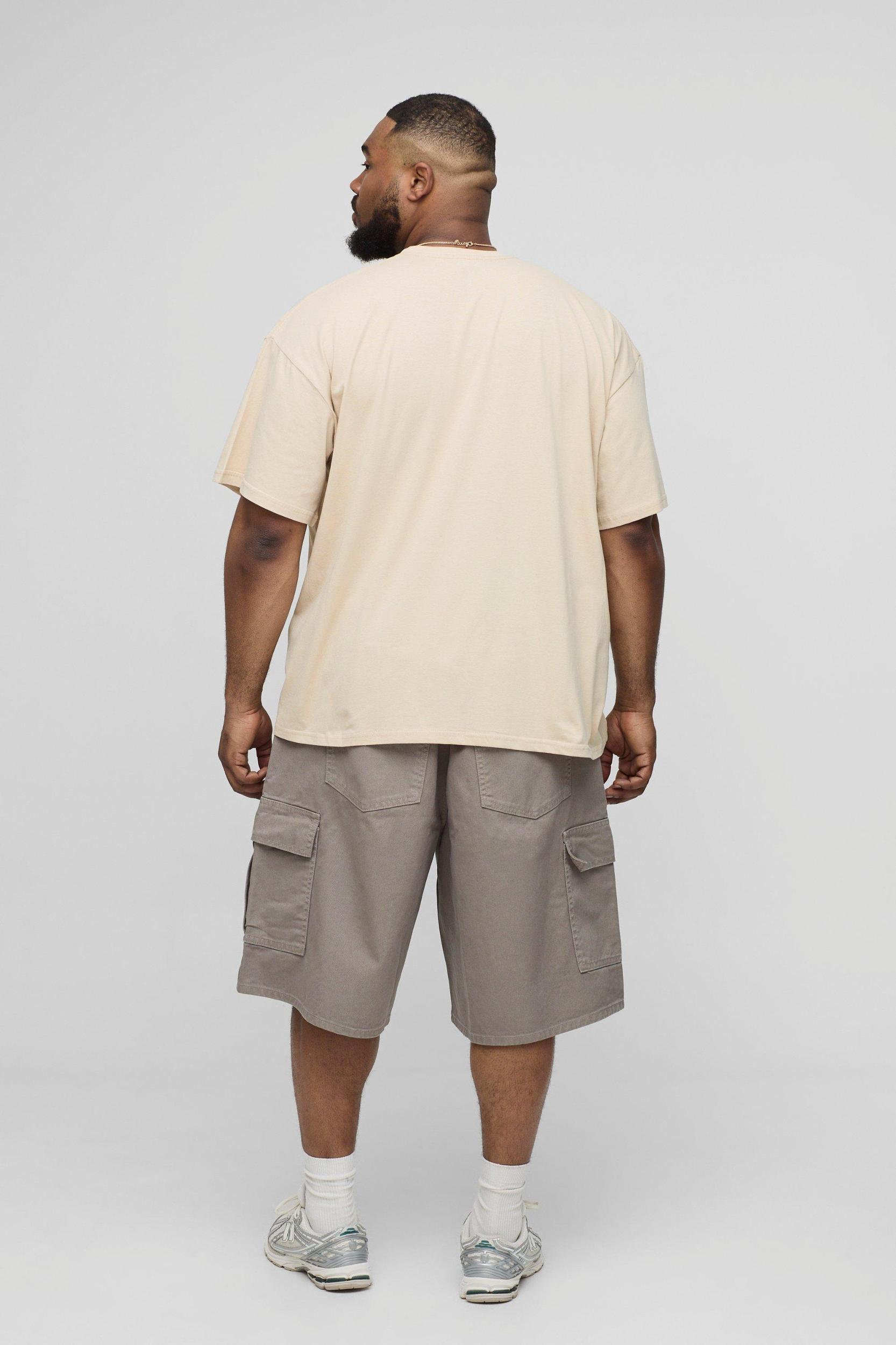 Plus Oversized Palm Paradise Print T-Shirt | boohooMAN USA Product Image
