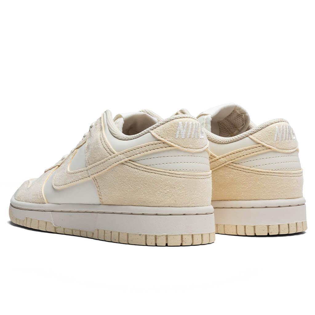 Dunk Low - Soft Pear/Beach/Pale Ivory/White Male Product Image