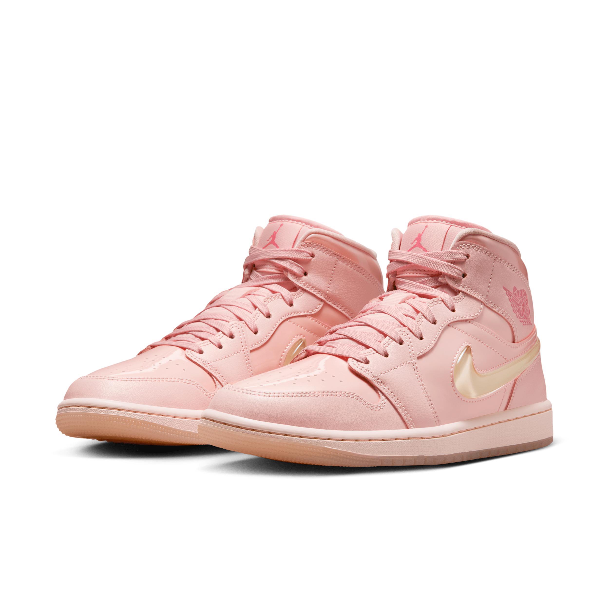 Womens Air Jordan 1 Mid SE Shoes Product Image