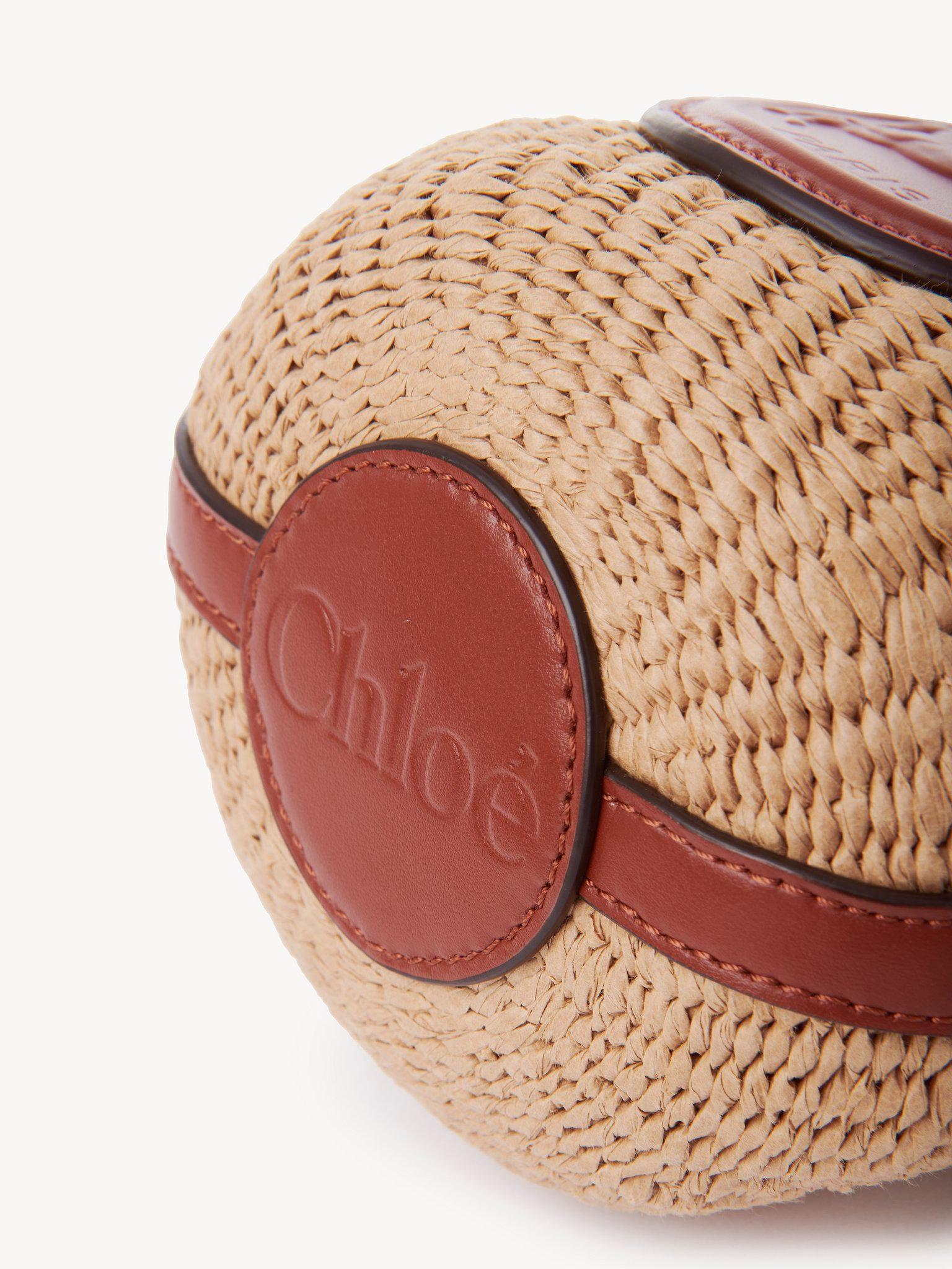 Mini Horse Medal basket in natural fibers Product Image