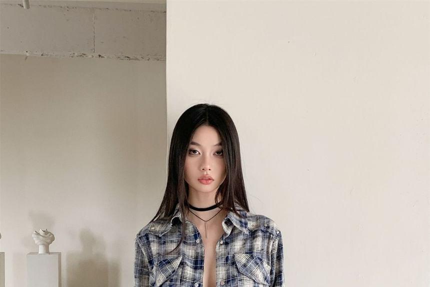 Long-Sleeve Plaid Pocket Detail Oversized Shirt Product Image