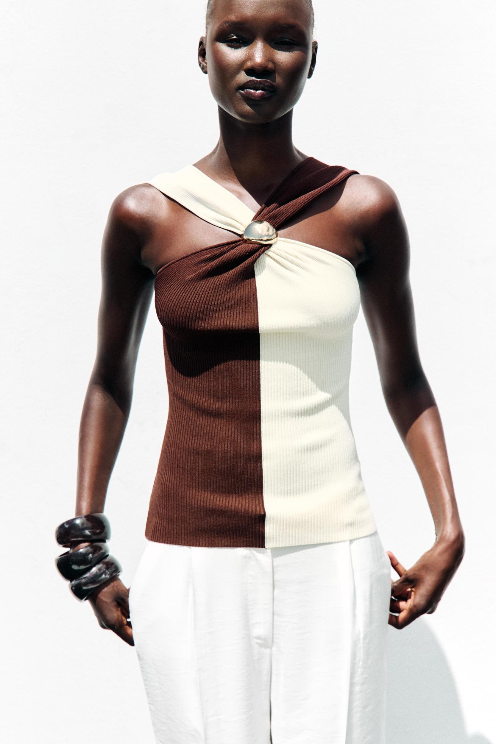 HALTER TOP WITH HARDWARE DETAIL Product Image