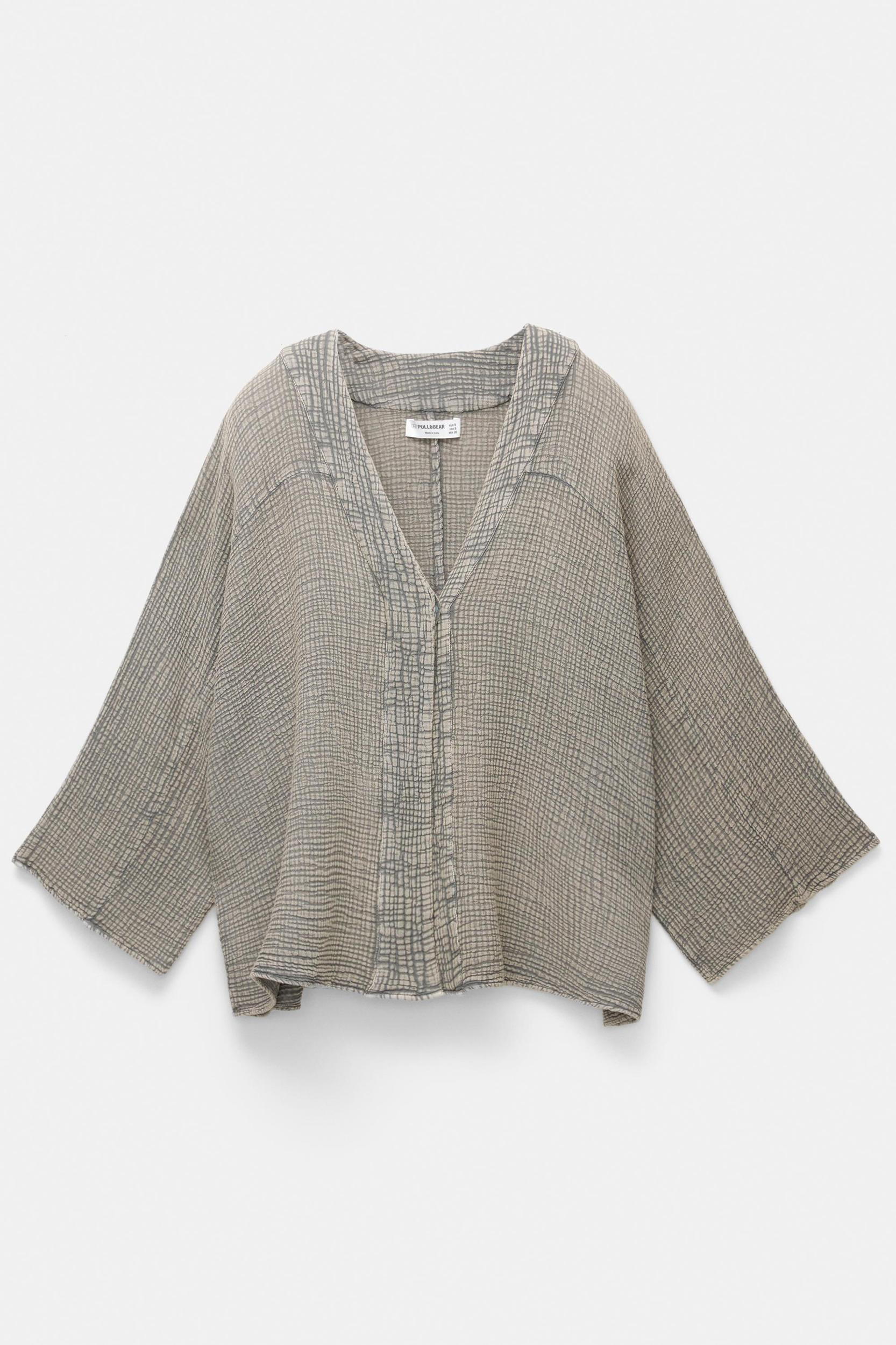 Creased-effect blouse Product Image