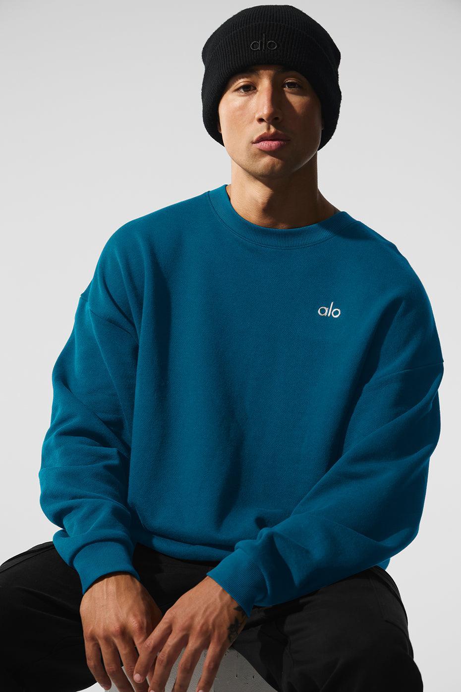 Accolade Crew Neck Pullover - Eclipse Blue Product Image