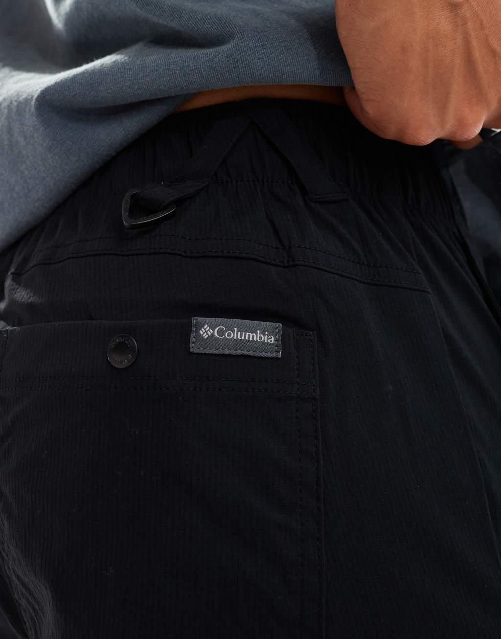 Columbia Landroamer II ripstop pants in black Product Image