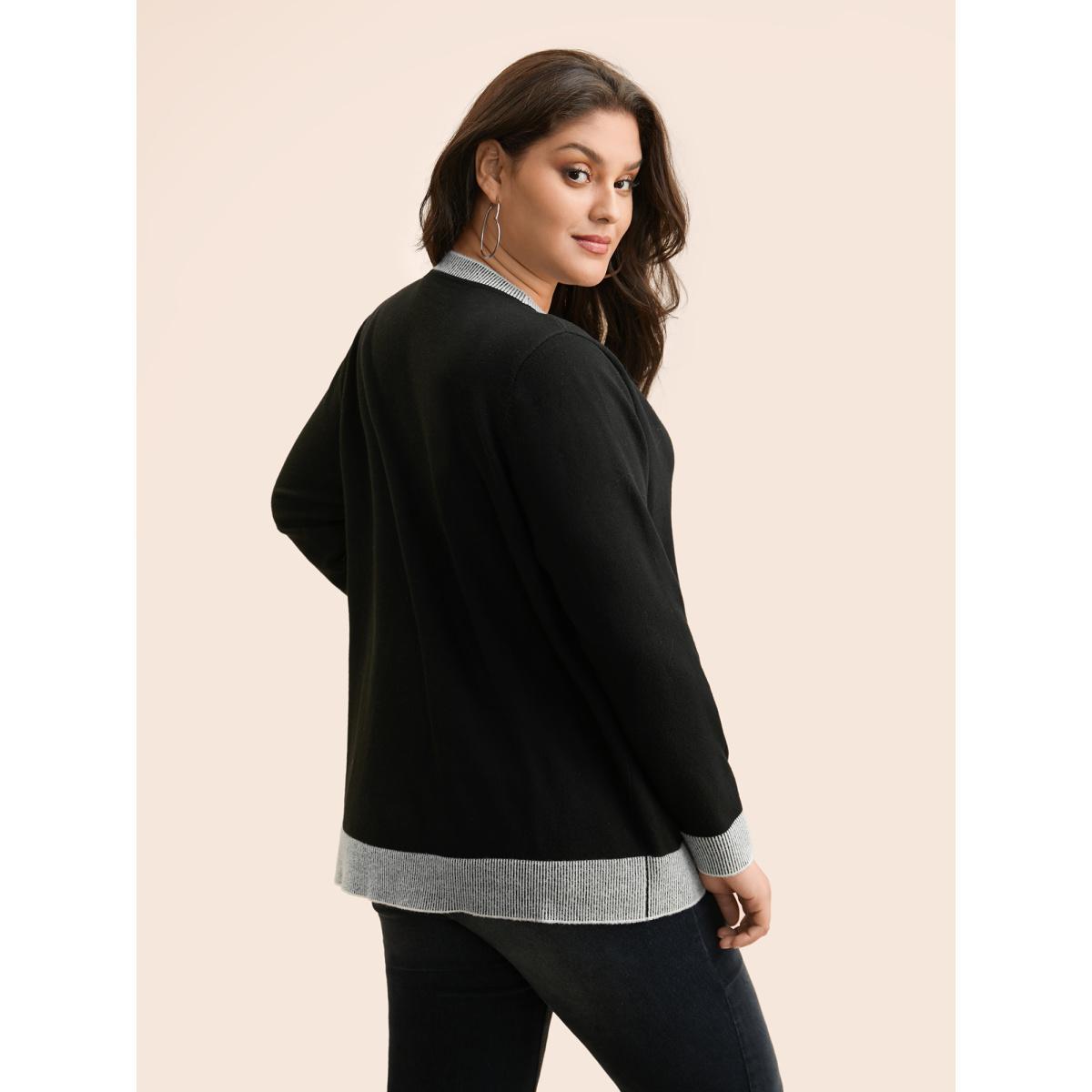 Plus Size Contrast Button Up Pocket Cardigan Black Women Casual Long Sleeve Everyday Cardigans BloomChic 22-24/3X Product Image
