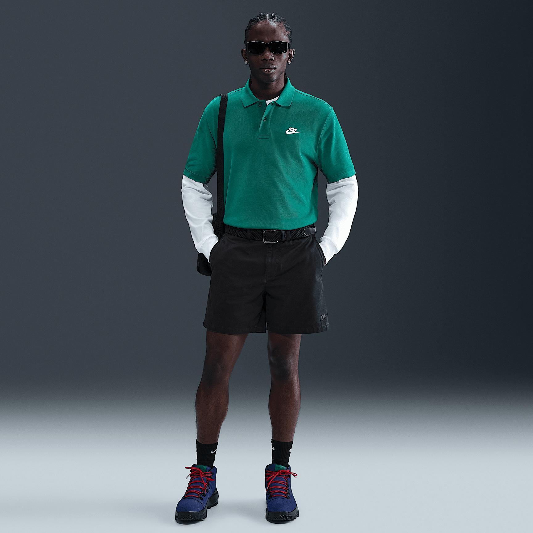 Nike Mens Club Washed Chino Shorts in Black Product Image