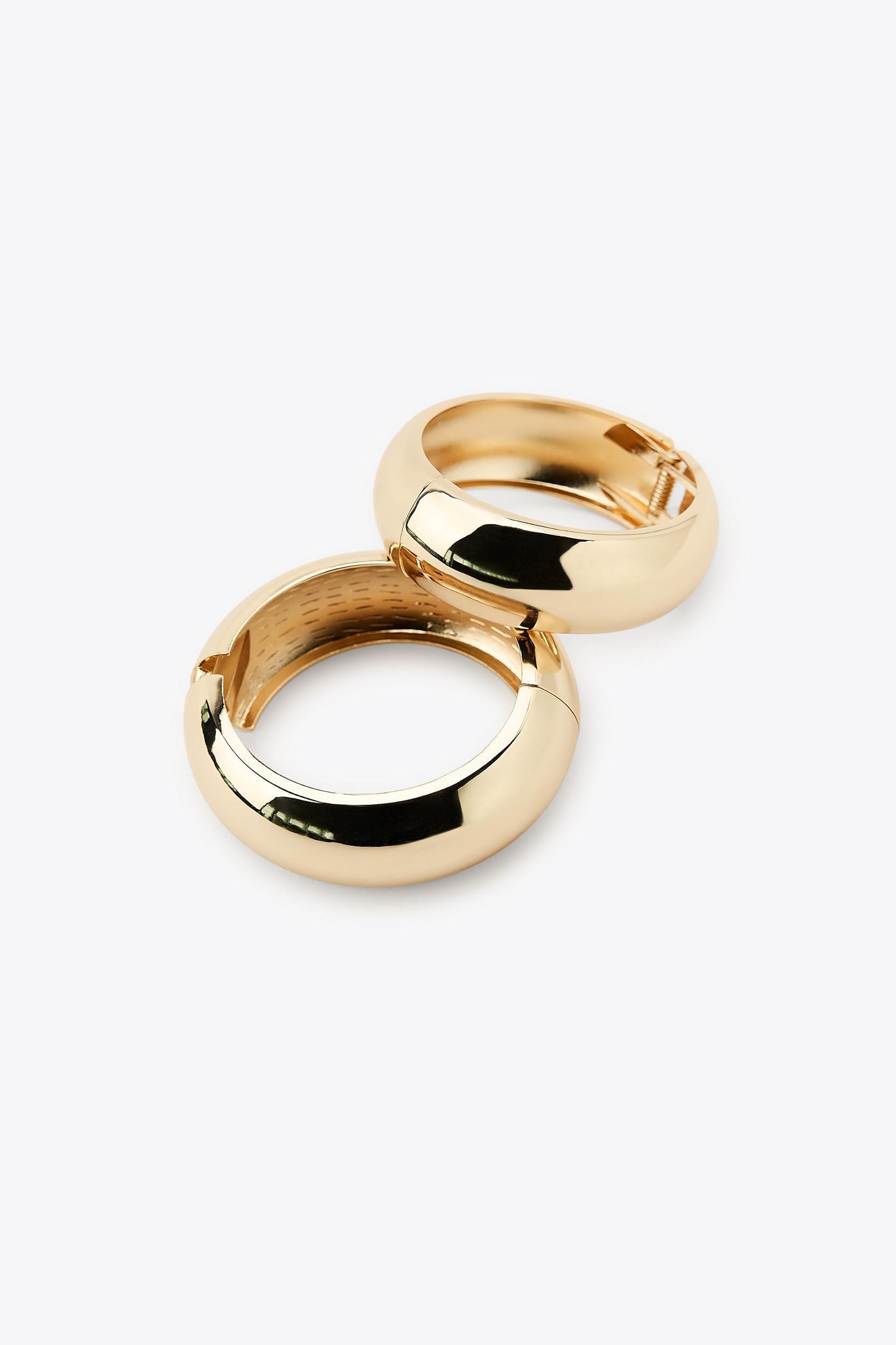 2-PACK OF RAISED DESIGN BRACELETS Product Image