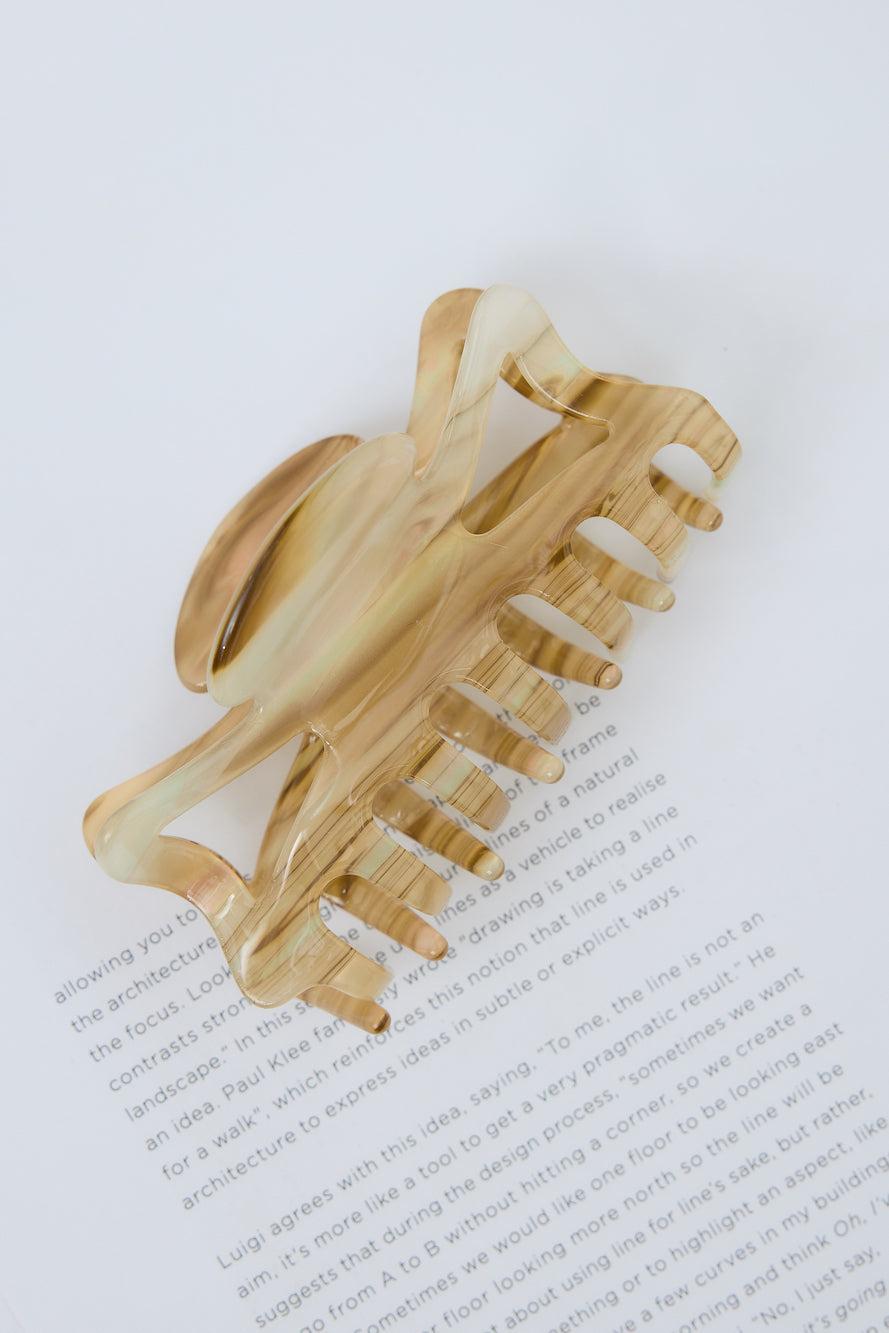 Darcey Claw Clip Natural Product Image