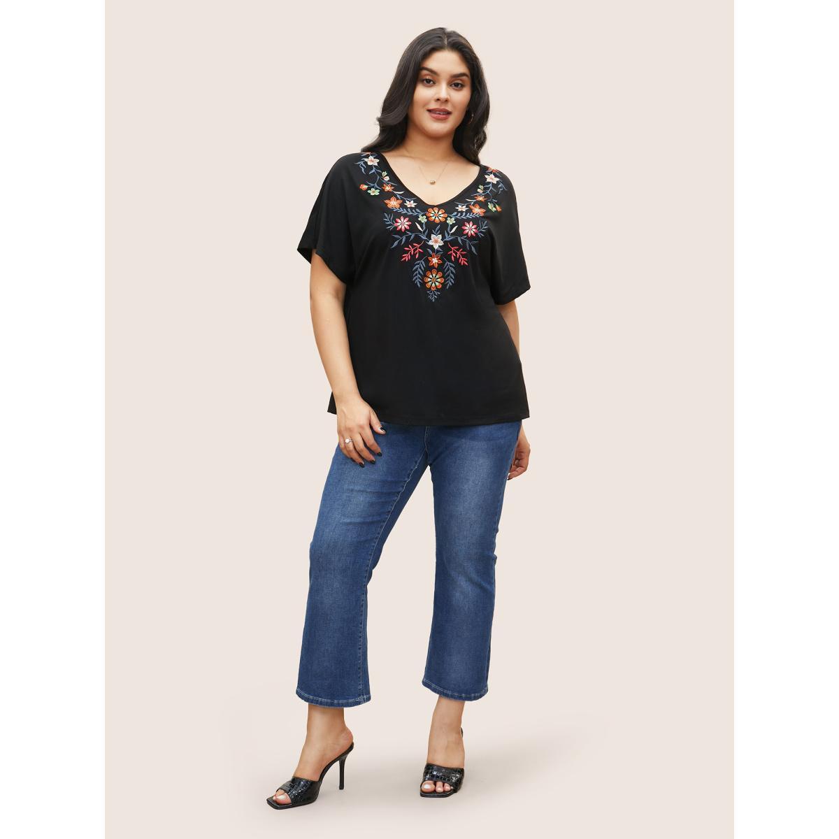Plus Size Floral Embroidered Batwing Sleeve T-shirt Black Women Resort Embroidered Floral V-neck Vacation T-shirts BloomChic 28/5X Product Image