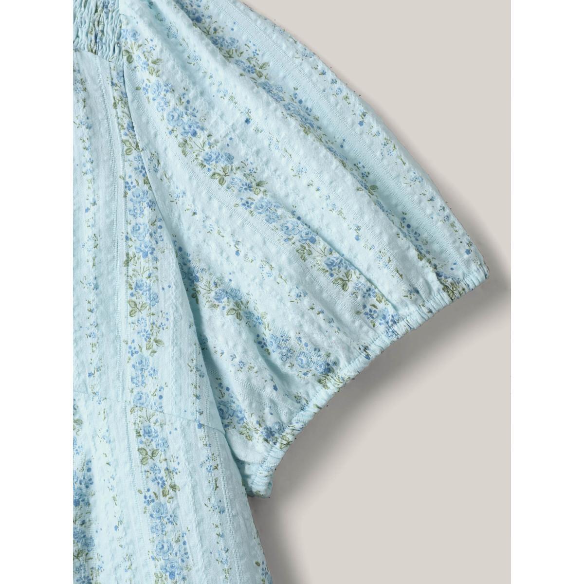 Plus Size LightBlue Cotton Floral Print Notched Collar Blouse Women Short sleeve Flat collar Everyday-Elegant Blouses BloomChic 22-24/3X Product Image