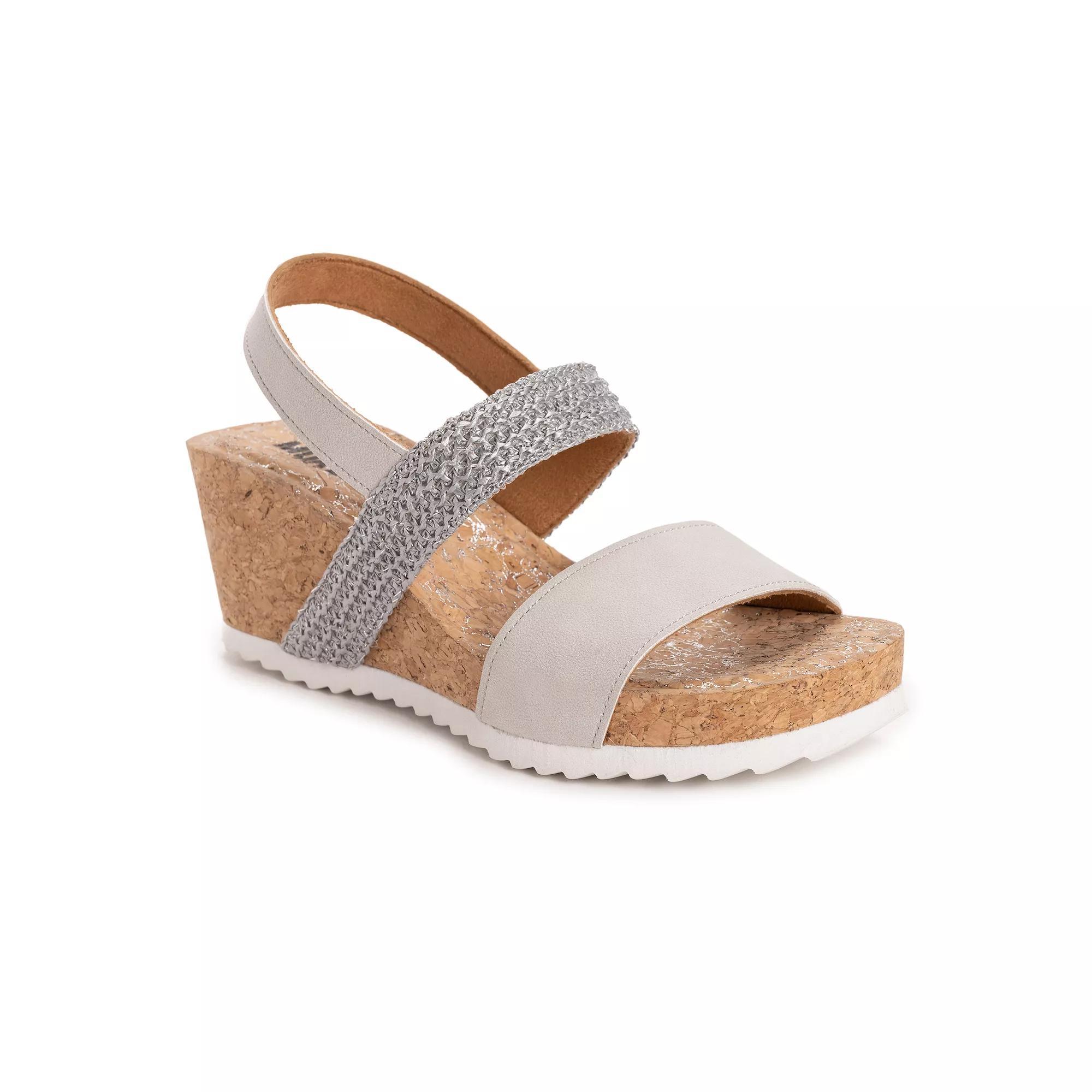 MUK LUKS Wendy Womens Wedge Sandals Product Image