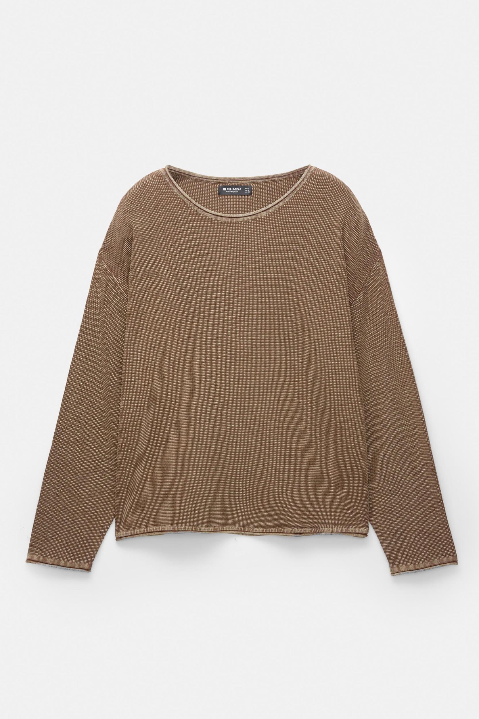 Jumper with piping Product Image