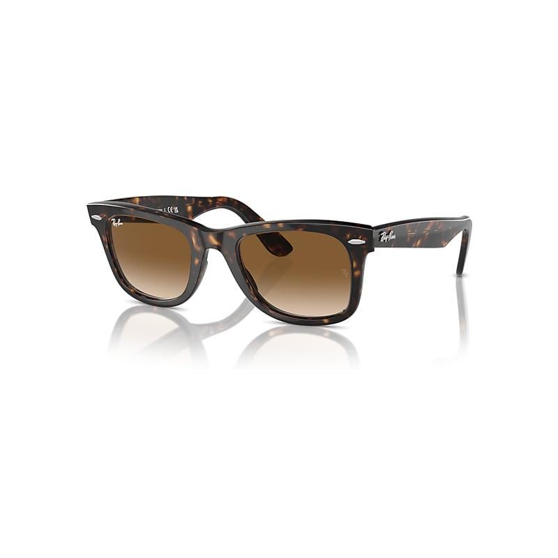 Ray-Ban Unisex 58mm Gradient Aviator Sunglasses in Black at Nordstrom Product Image