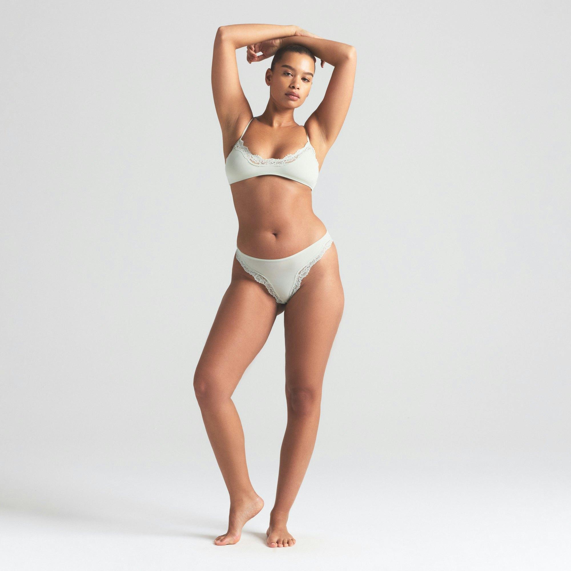 FITS EVERYBODY LACE TANGA | SPEARMINT Product Image