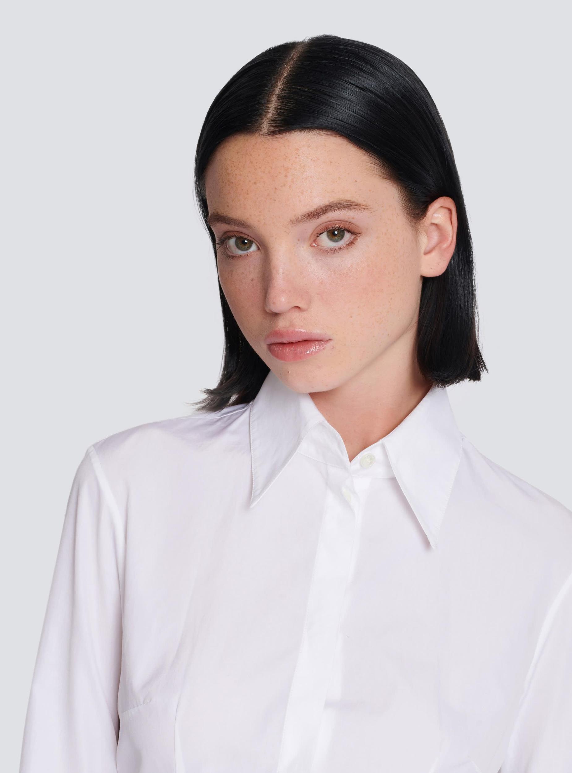 Fitted poplin shirt Product Image