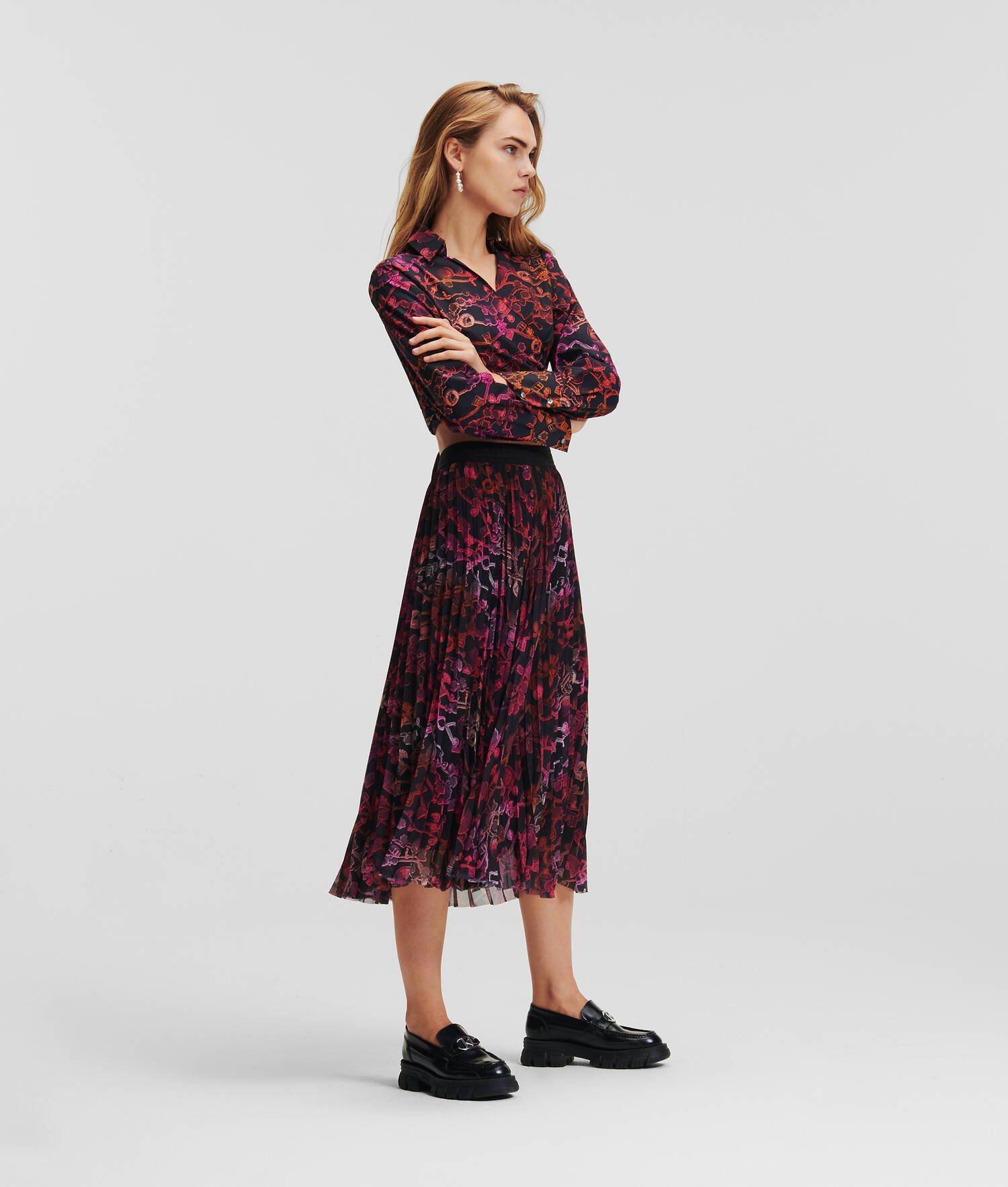 CROPPED CHAIN PRINT SHIRT Product Image