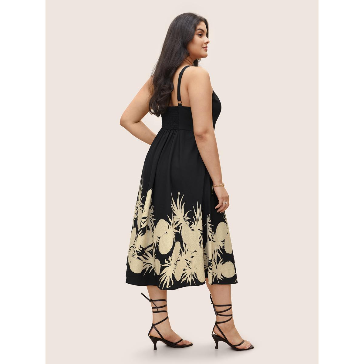 Plus Size Floral Print Ruched Pocket Cami Dress Black Women Resort Non V-neck Sleeveless Curvy Midi Dress BloomChic 22-24/3X Product Image
