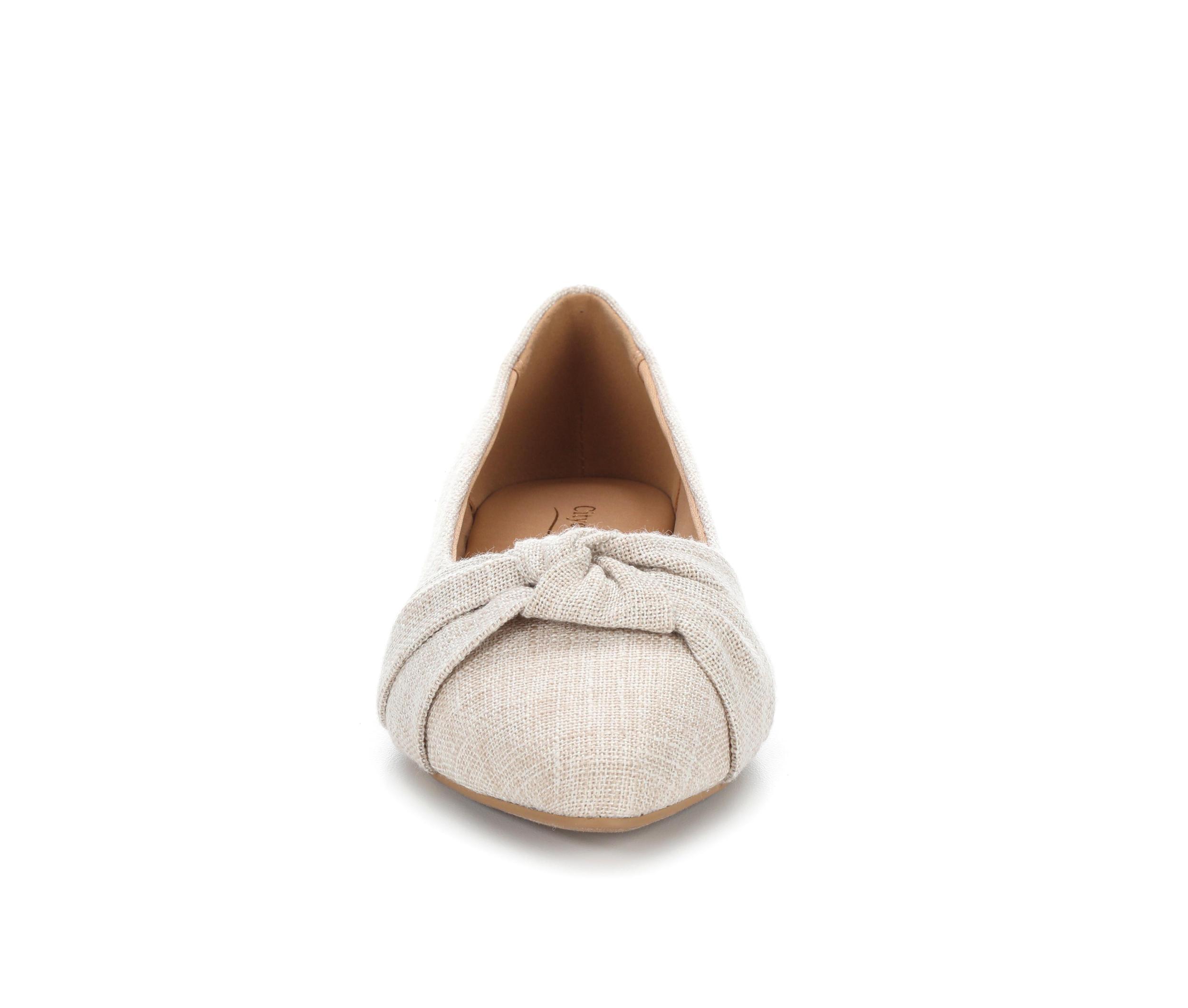 Women's City Classified Madison Flats Product Image